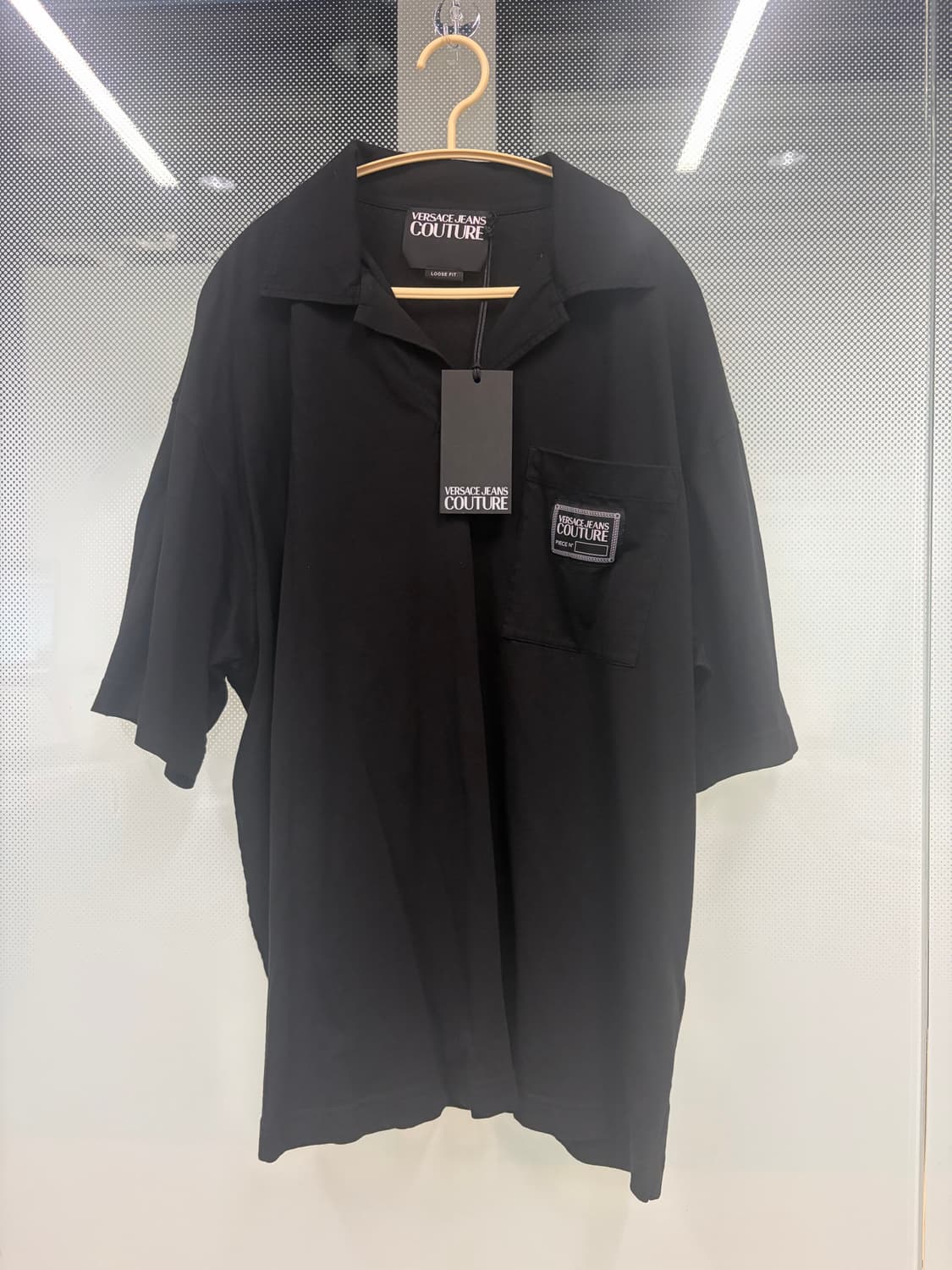 베르사체진스 꾸뛰르 블랙 반팔 카라티 상품이미지1
