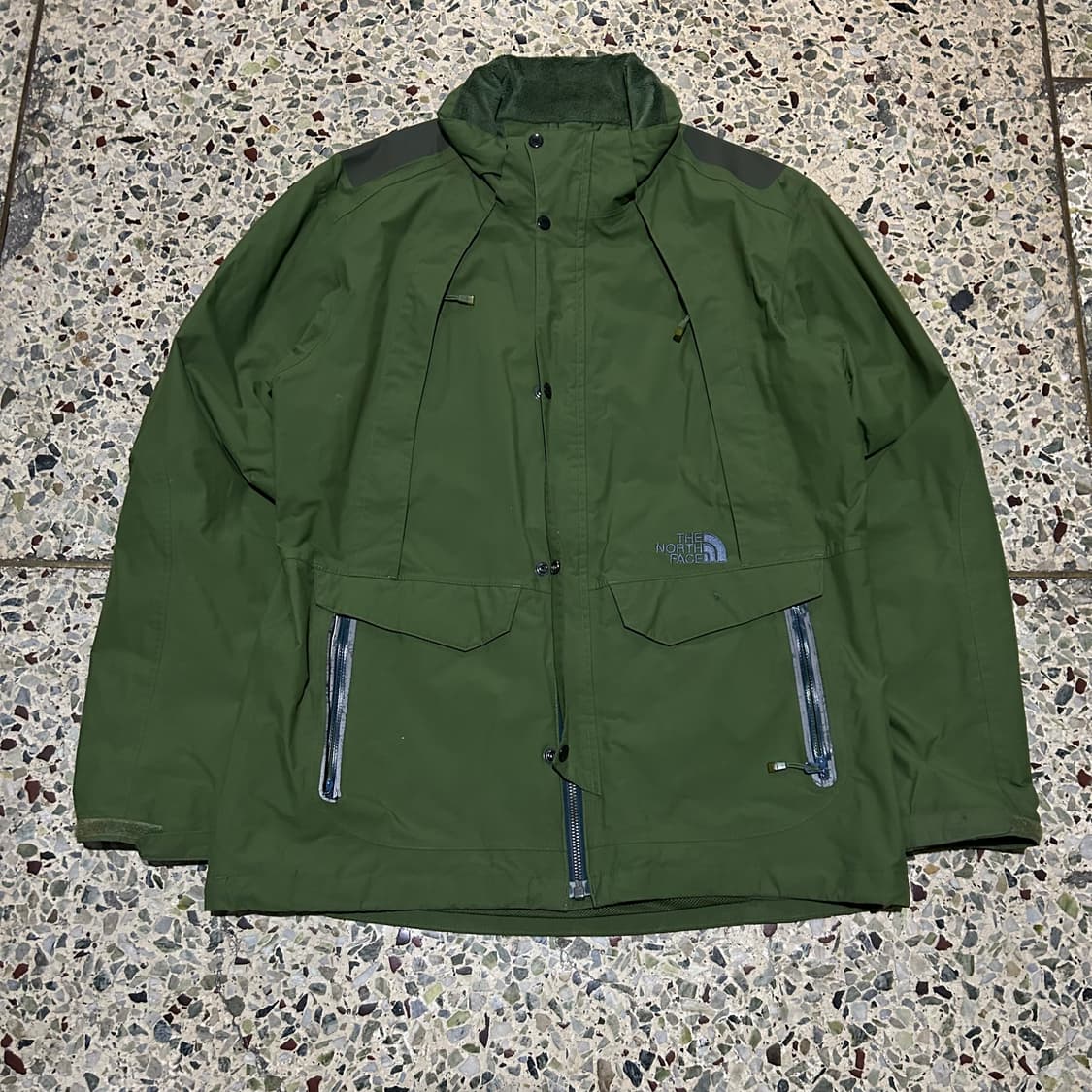 노스페이스(THE NORTH FACE) 카키 하이벤트 바람막이 자켓 상품이미지1