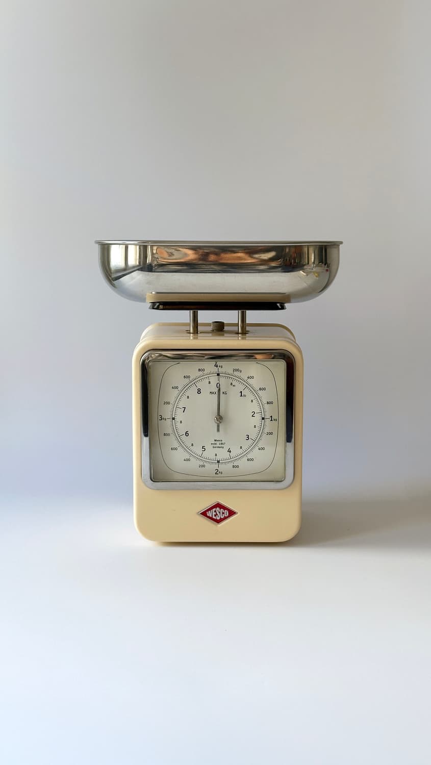 Vintage wesco kitchen scale & clock 상품이미지1
