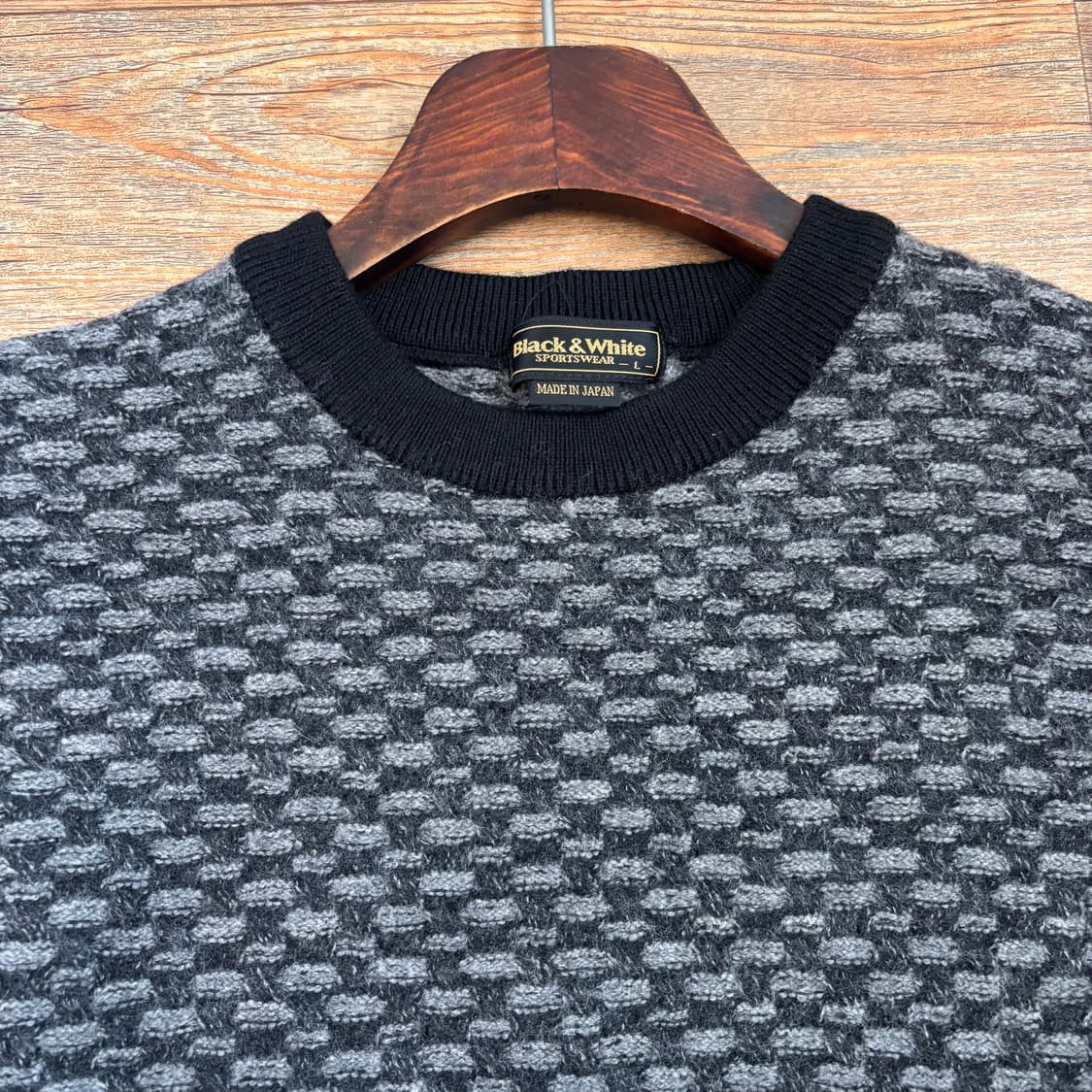 블랙앤화이트 골프 울니트 66 77 일본 수입 정품 촘촘한 조직감 상품이미지2