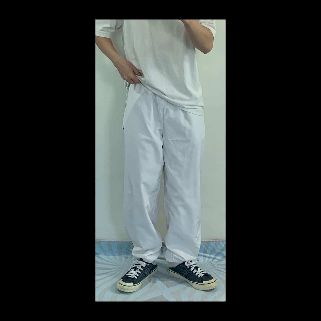 아디다스 화이트 조거팬츠 상품이미지3