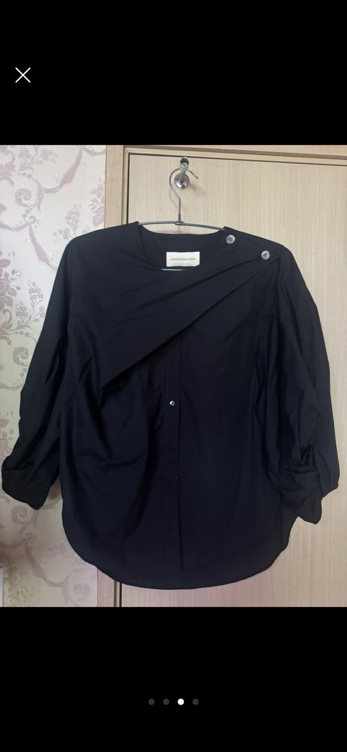 킨더살몬 블라우스 twist volume sleeve blouse 상품이미지3