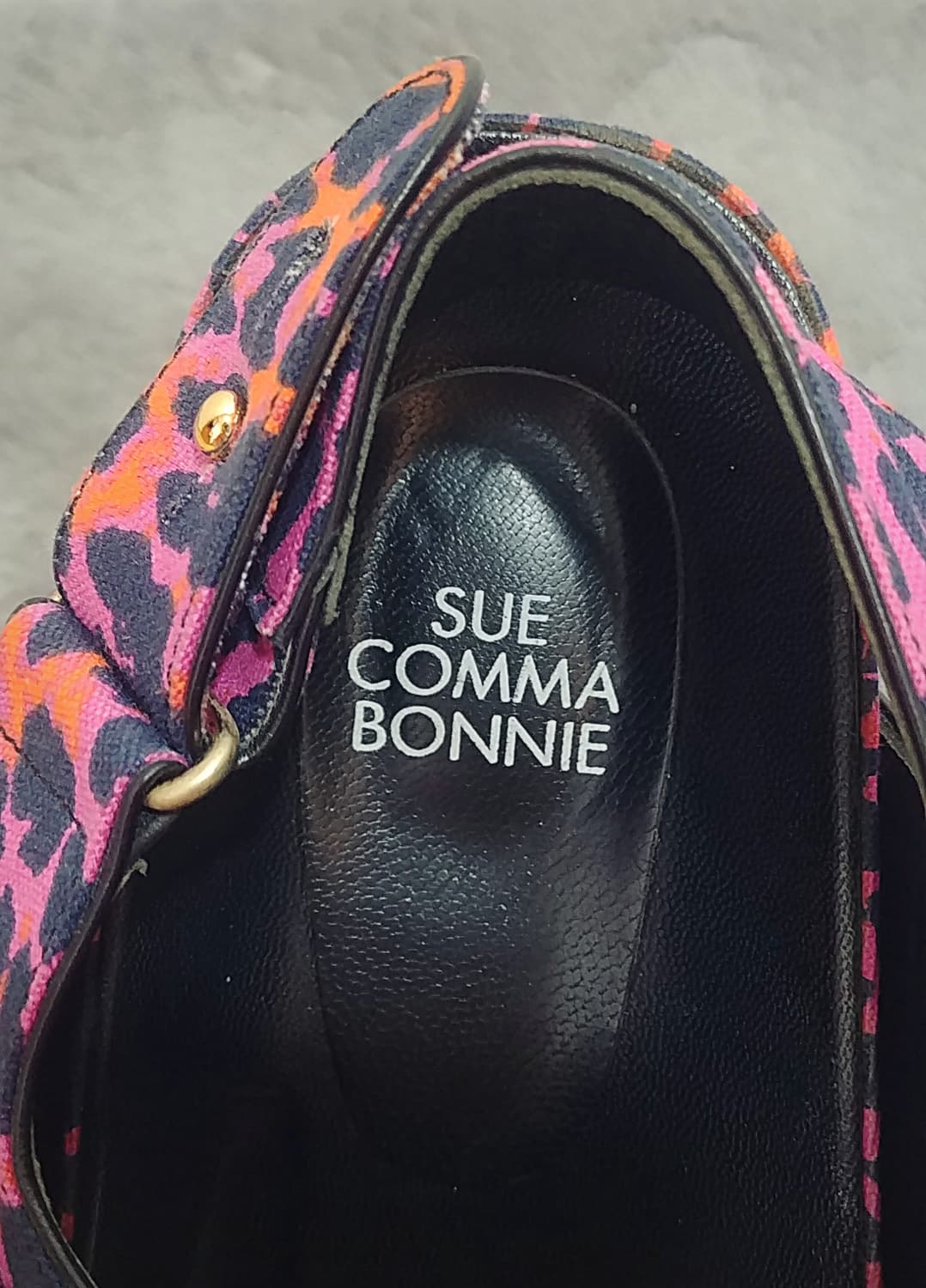 슈콤마보니 레오파드 패턴 샌들 240사이즈 상품이미지4