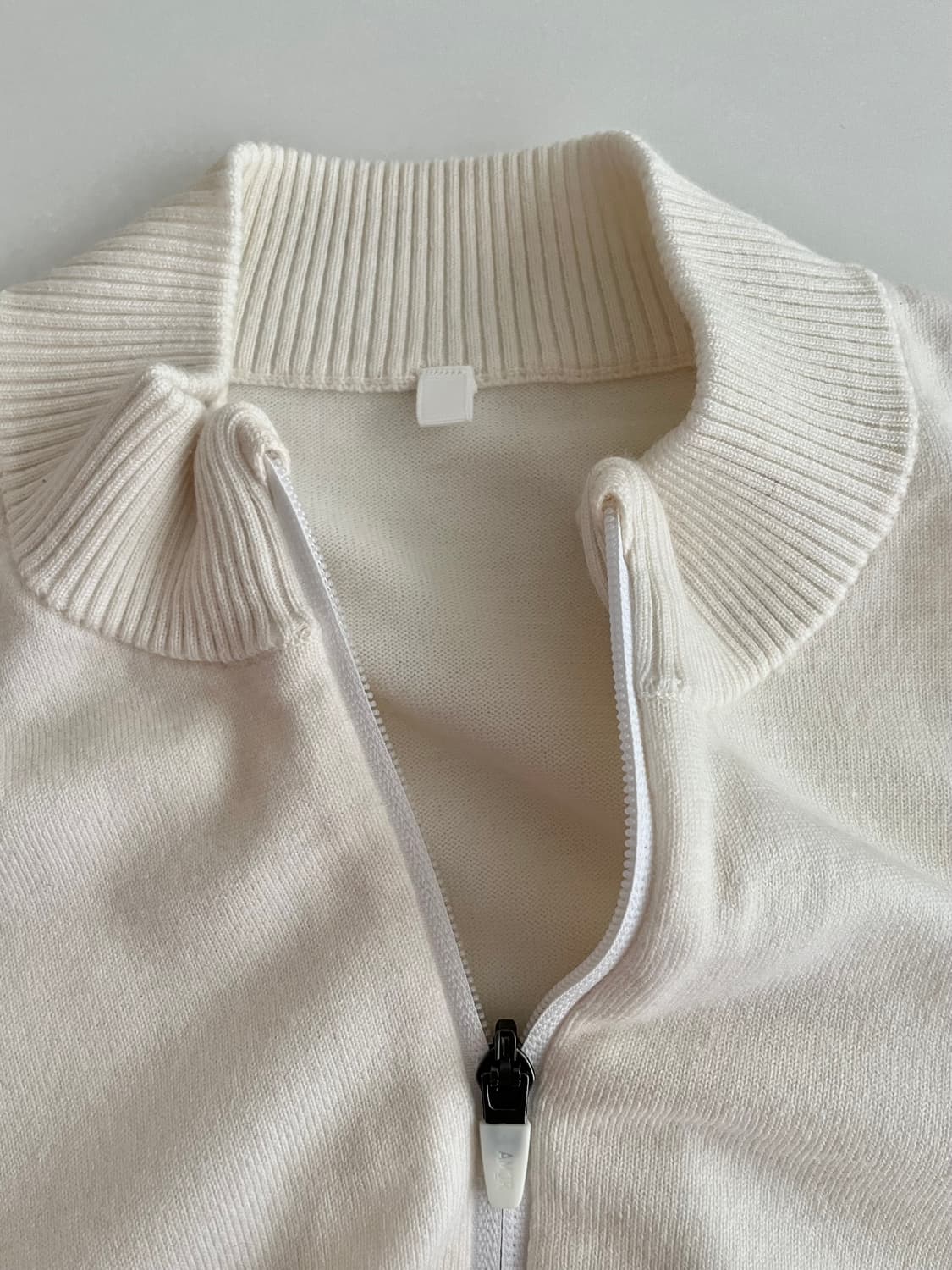 M) 어메이징크리 여성 투웨이 니트집업 아이보리 상품이미지4