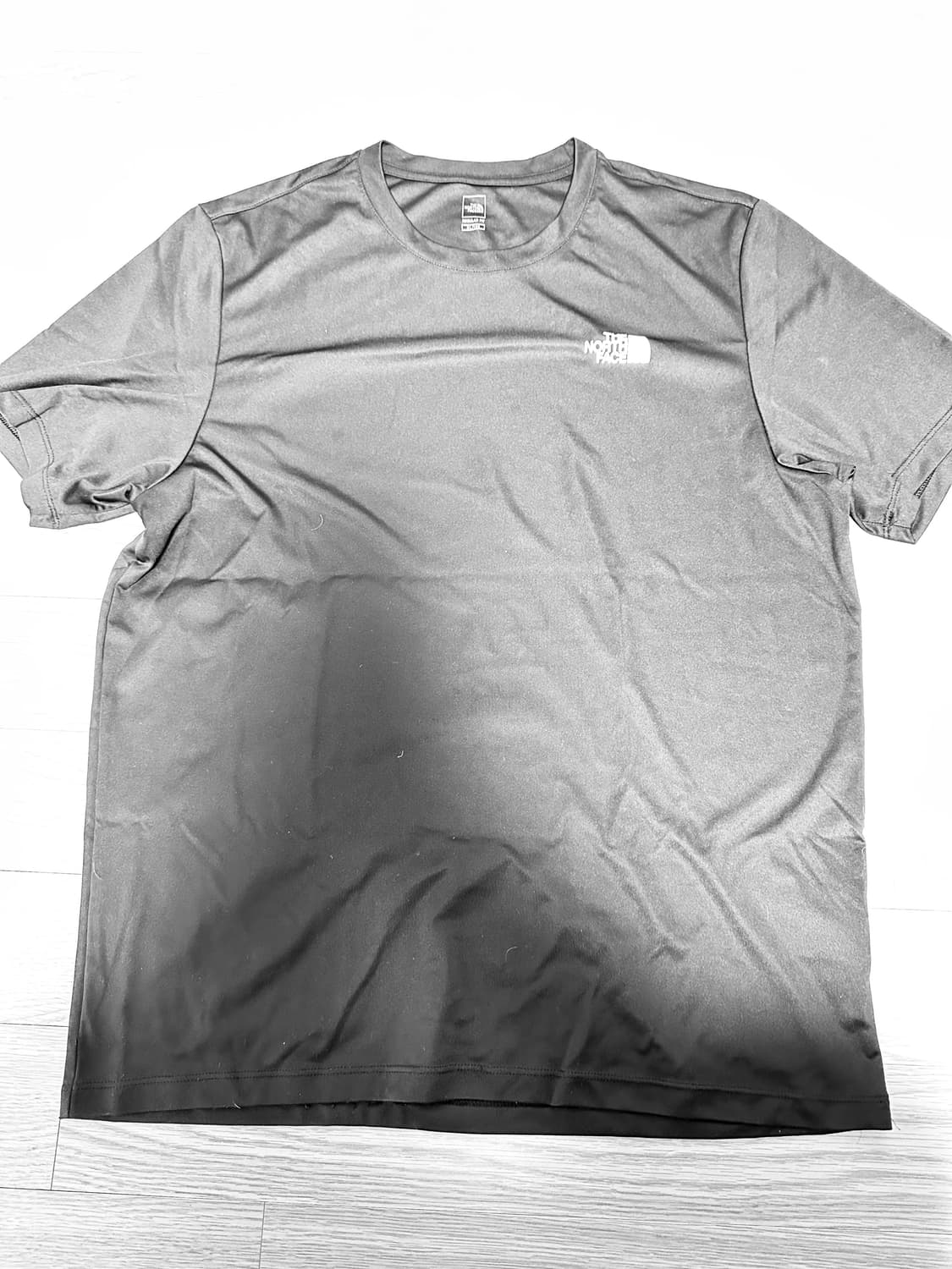 노스페이스 & 유니클로 포함 남성 여름 상의 & 하의 5벌 일괄 판매 상품이미지1