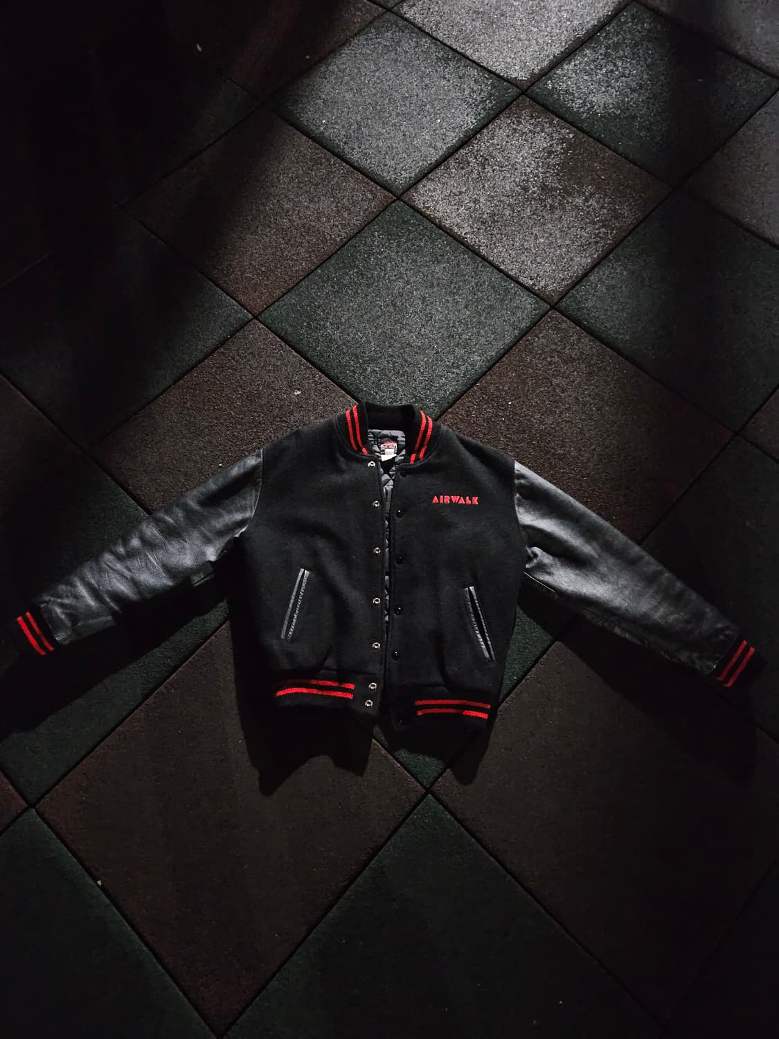 90s airwalk varsity jacket 상품이미지1