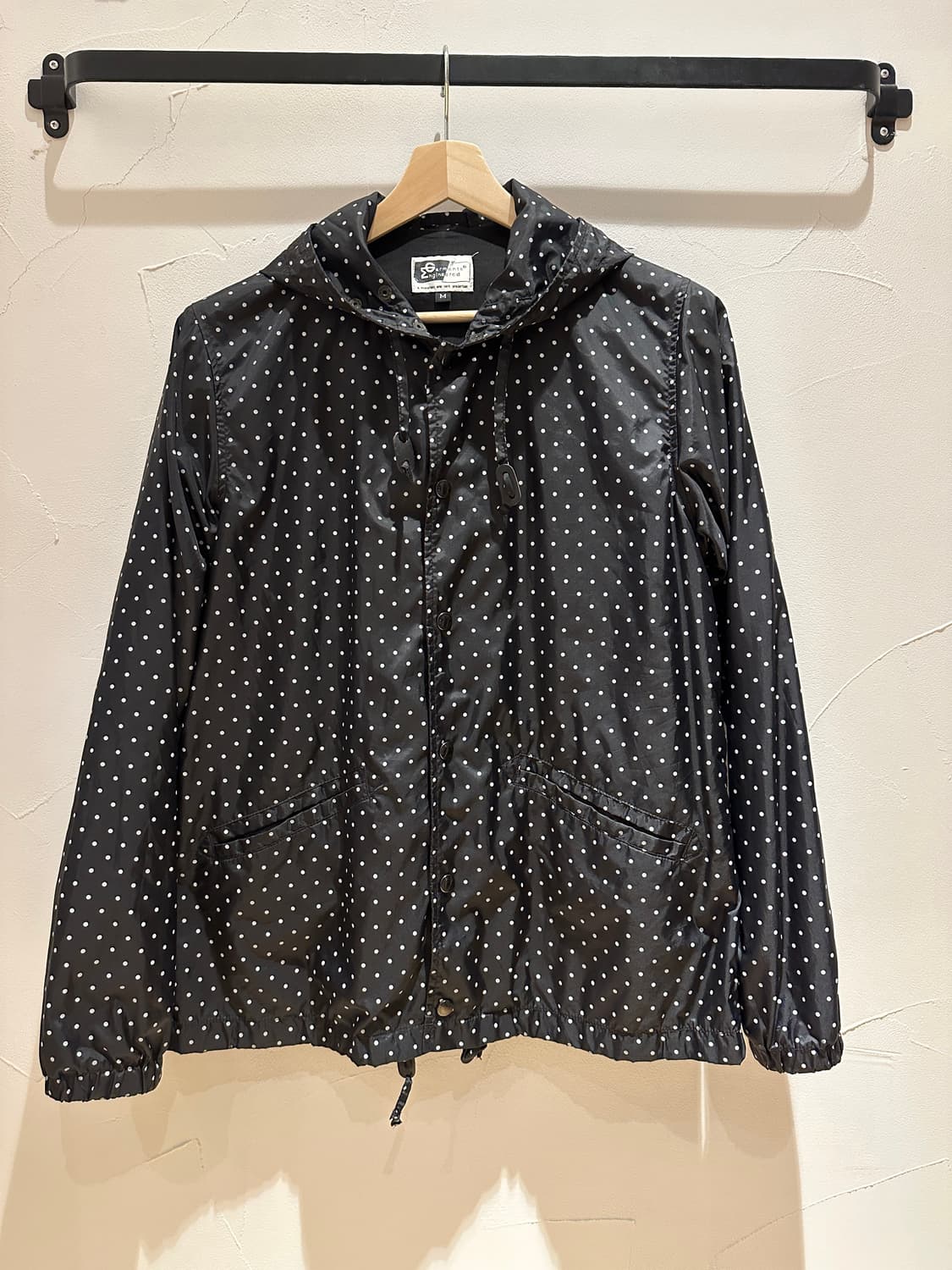 [MADE IN USA] 엔지니어드 가먼츠 폴카 도트 후드 코치 자켓 상품이미지1