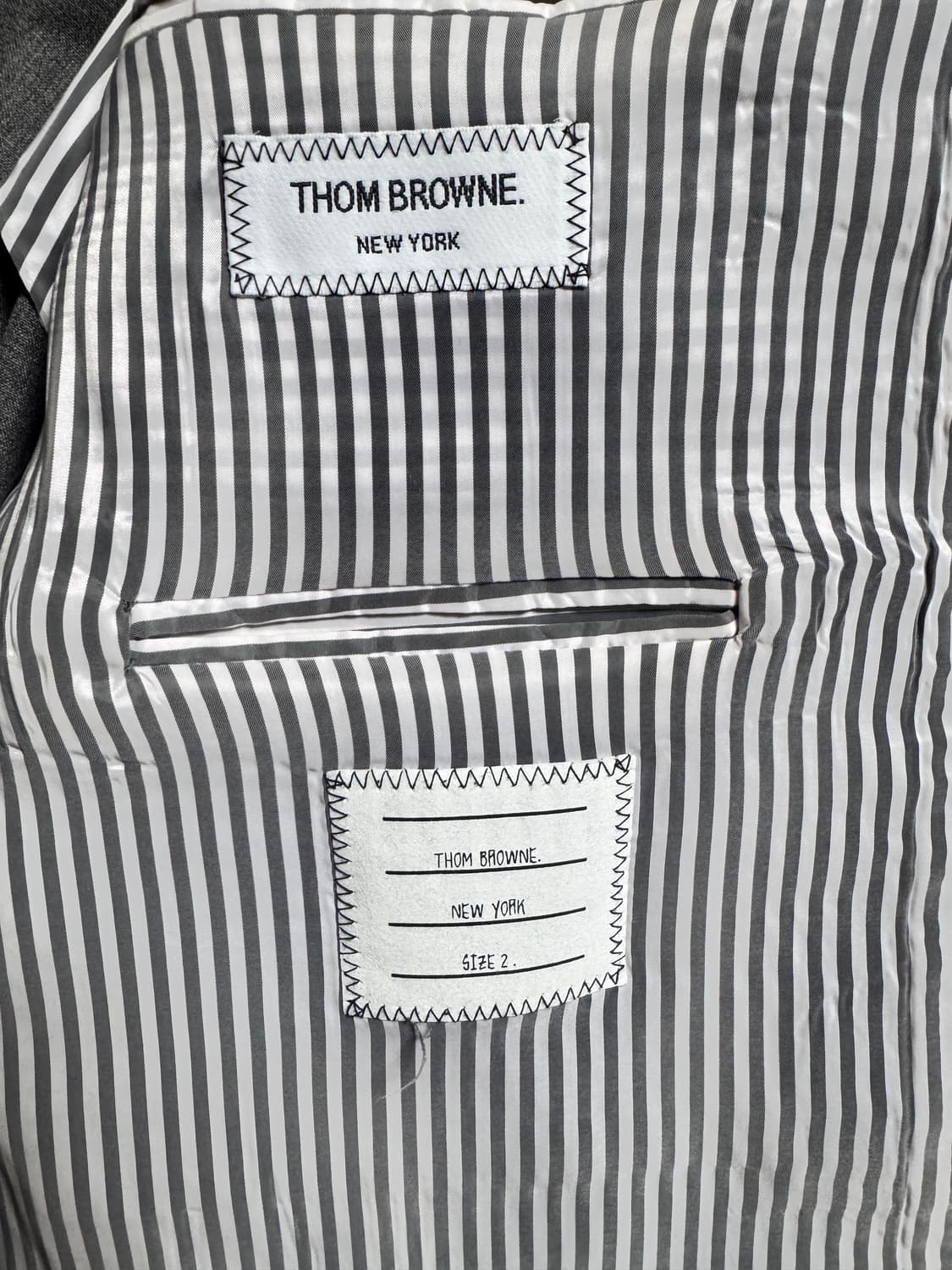 [정품/국내 매물 1개] 톰브라운 4-bar 방탄 진 자켓 상품이미지6