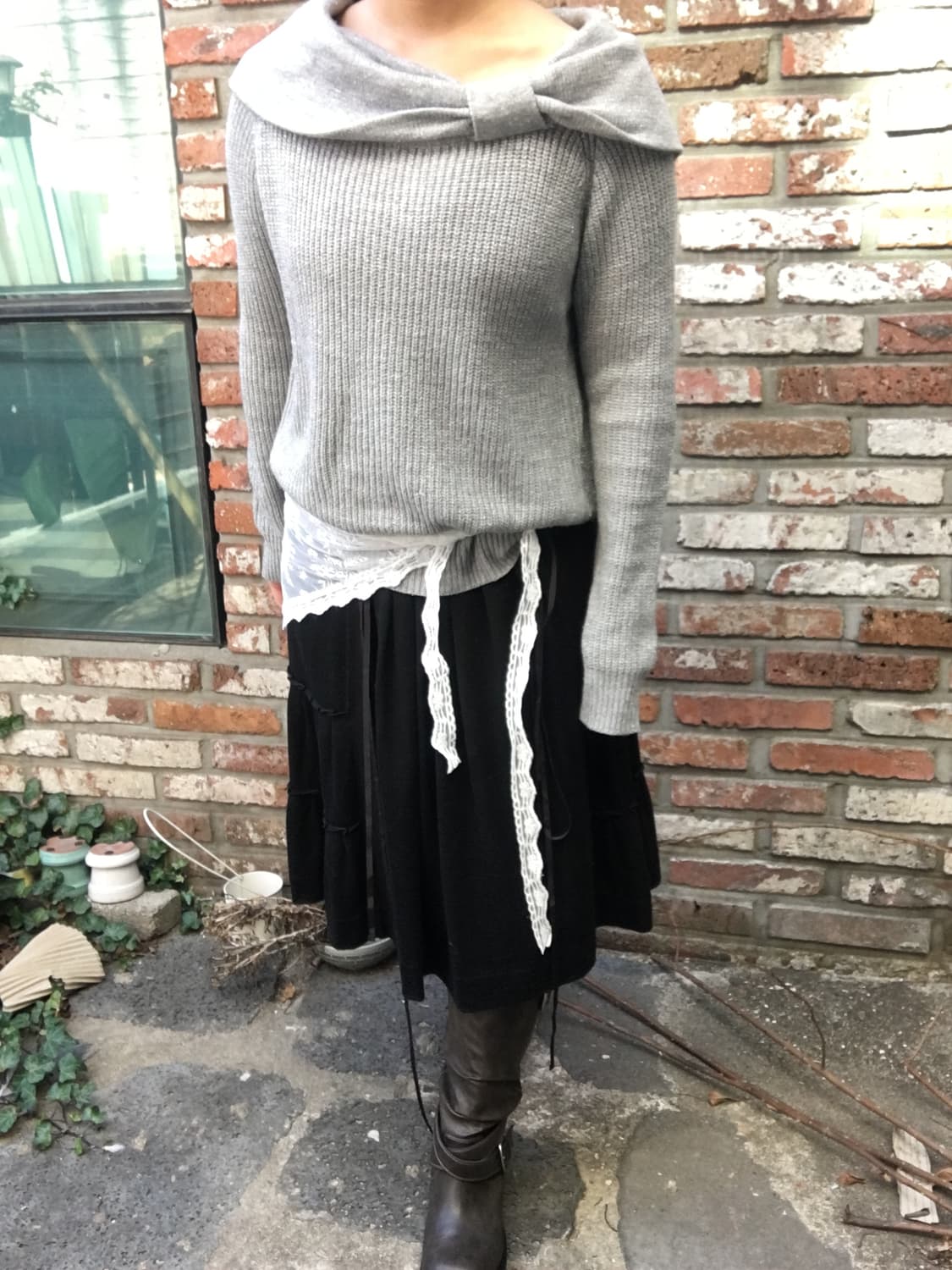 리본 오프숄더 보트넥 니트 상품이미지4