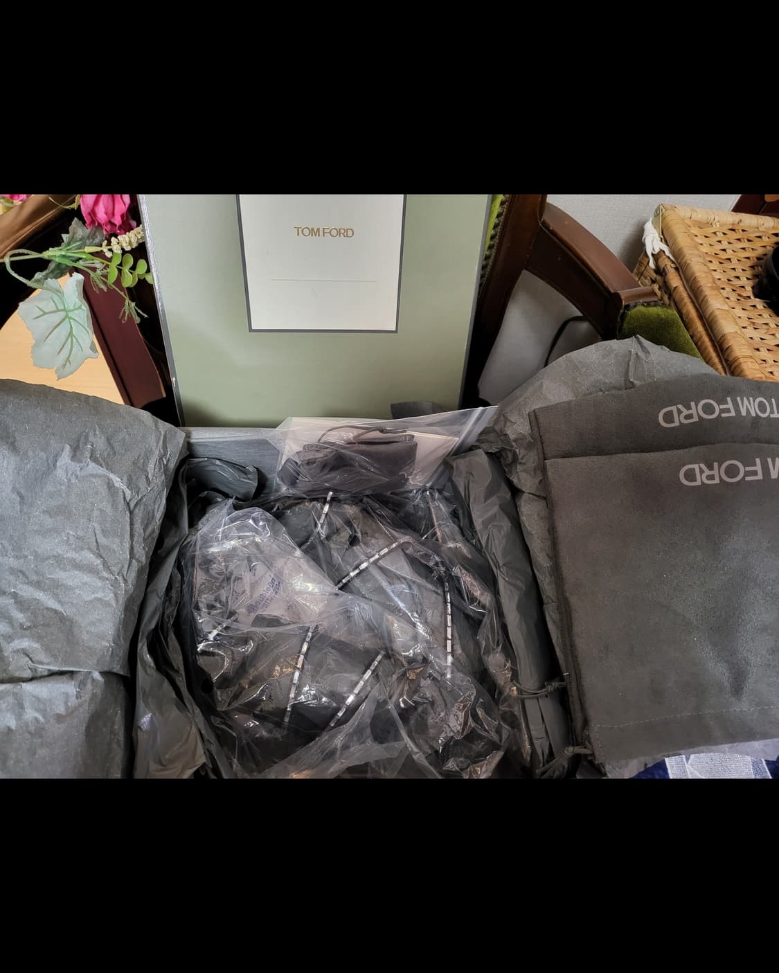 새상 갤러리아 구입 톰포드 스와로브스키 크리스탈 실크 힐 상품이미지10