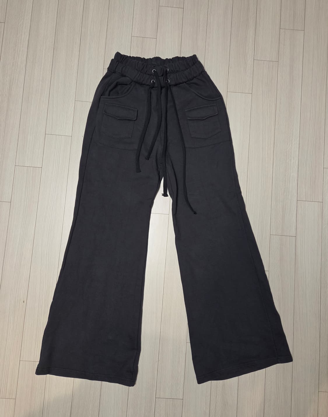 선데이 오프 클럽 와이드 새깅 스웻 팬츠 상품이미지1