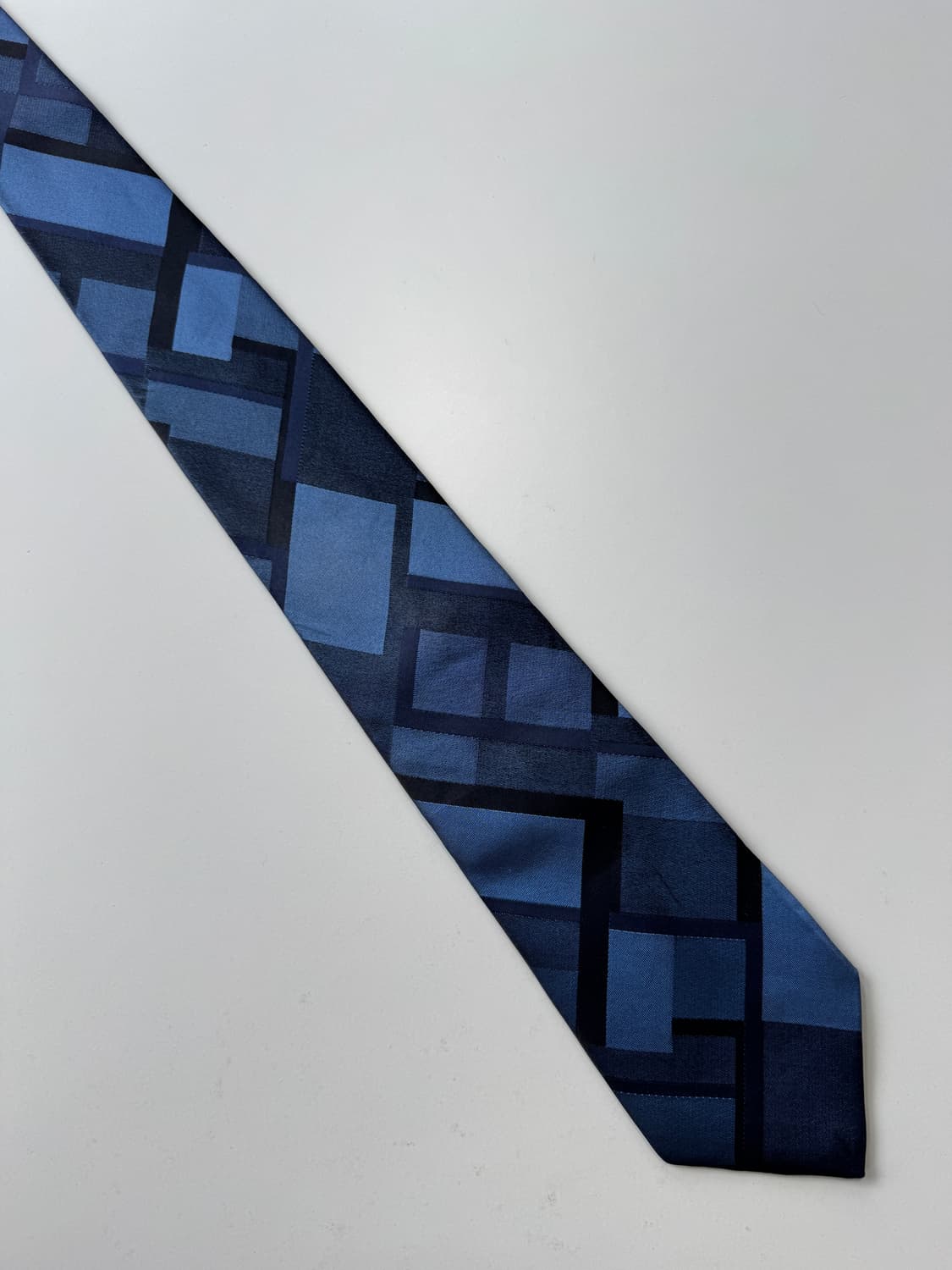 피에르가르뎅(Pierre cardin) 실크 넥타이 9cm 상품이미지2