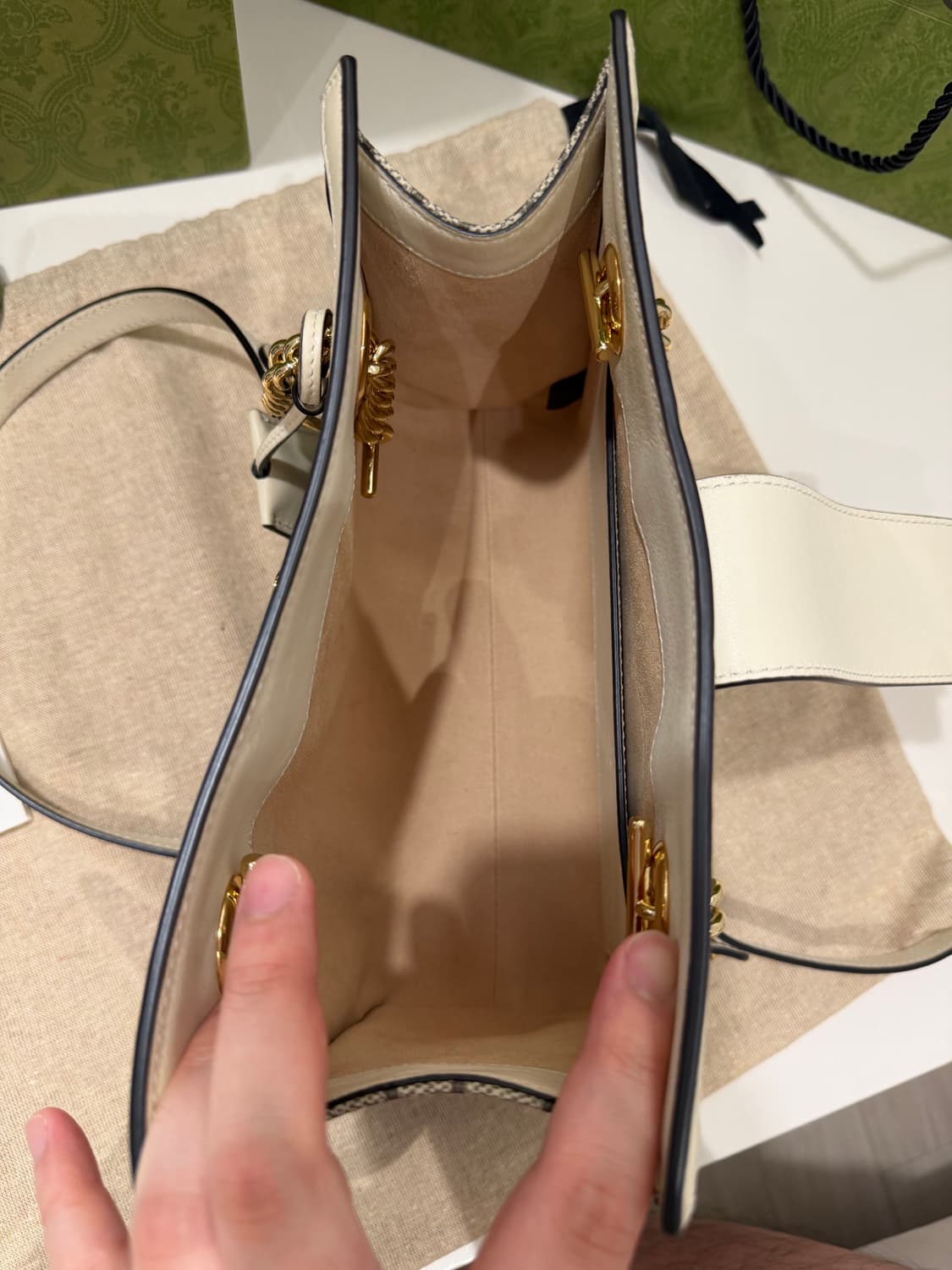 구찌 패들락 화이트 숄더백 스몰 상품이미지6