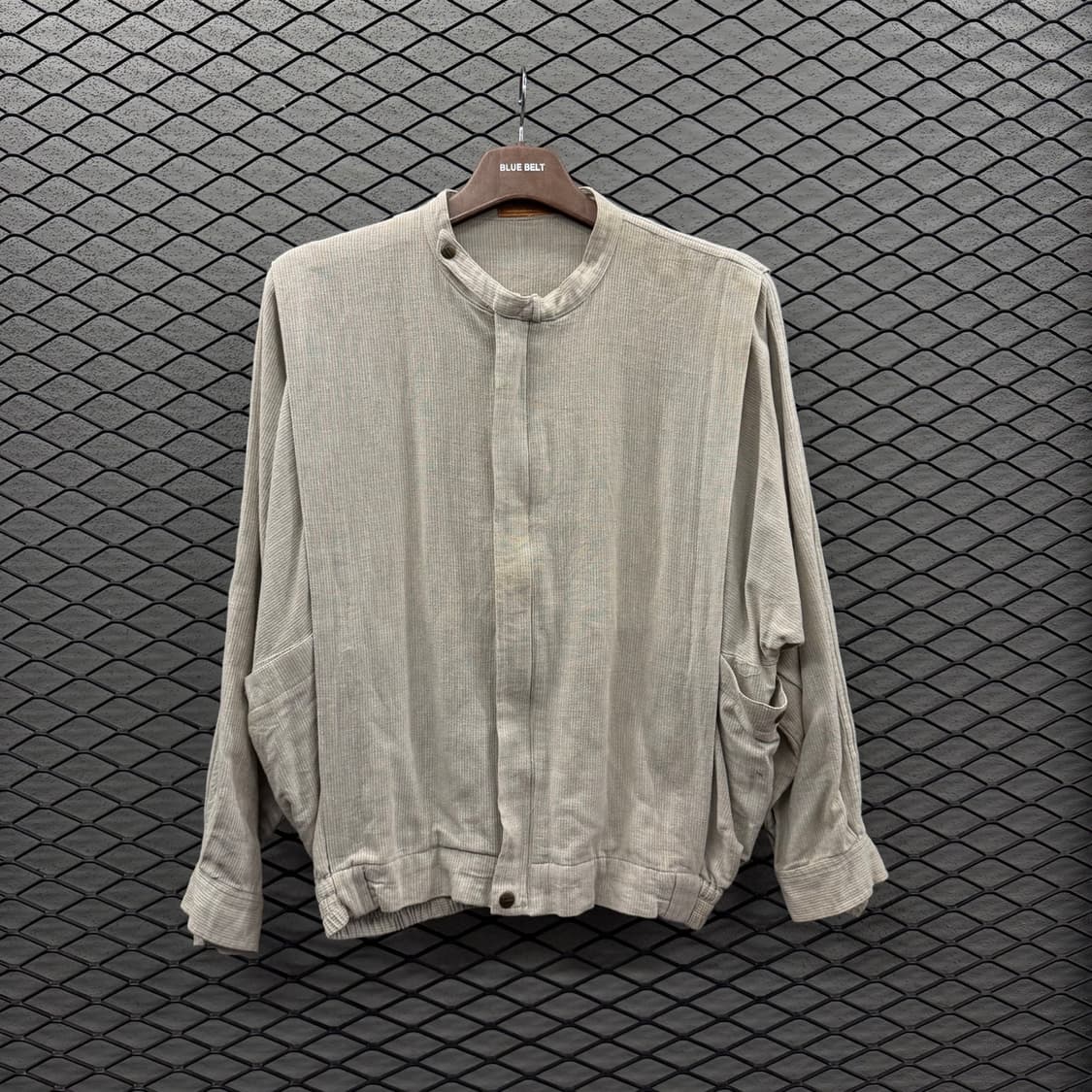 LANCEL 랑셀 스탠드카라 코튼자켓 카라스냅 멀티포켓 디테일 아이보리 상품이미지2