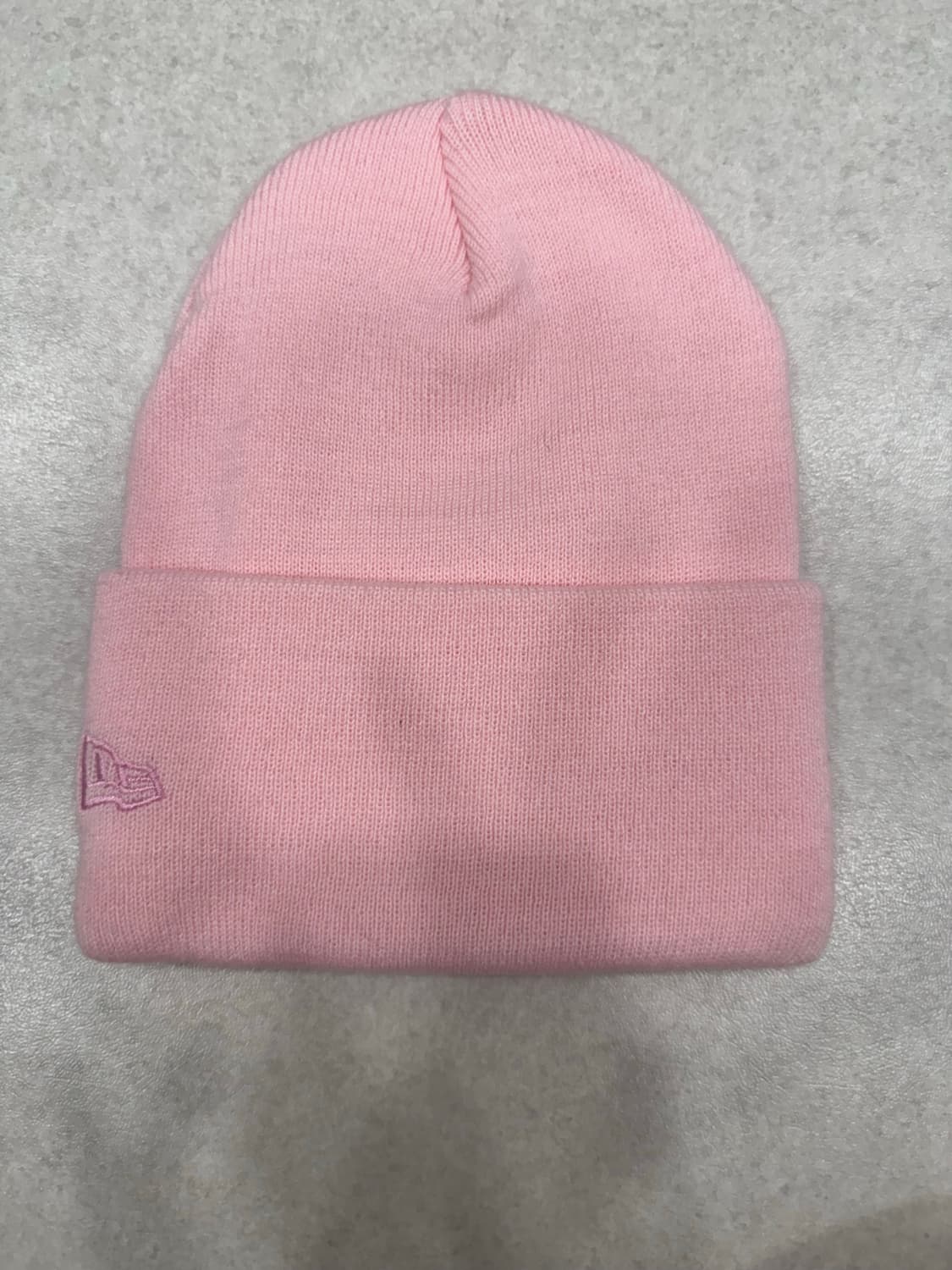 뉴에라 핑크 비니 상품이미지2