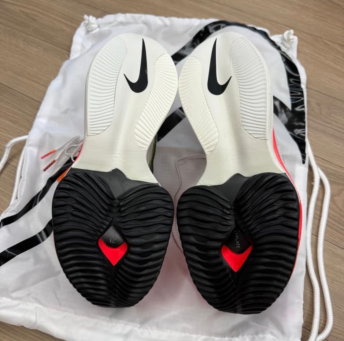 나이키 알파플라이 1  상품이미지4