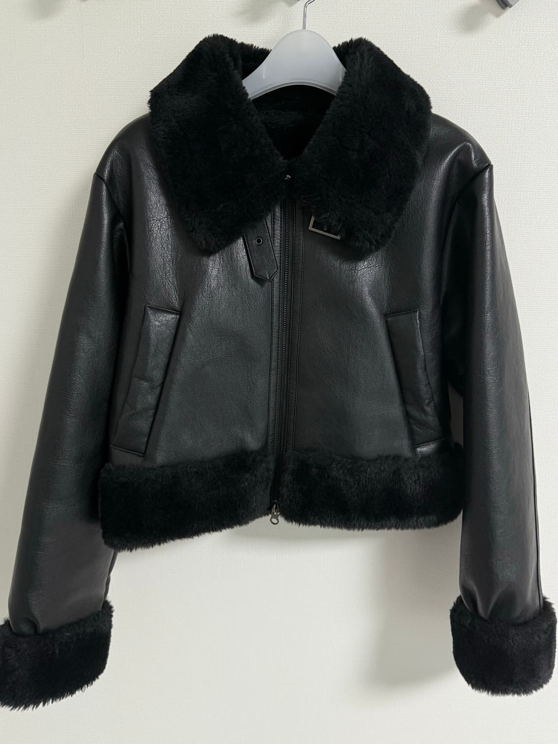 보헤미안서울 하이넥 무스탕 22FW 상품이미지4