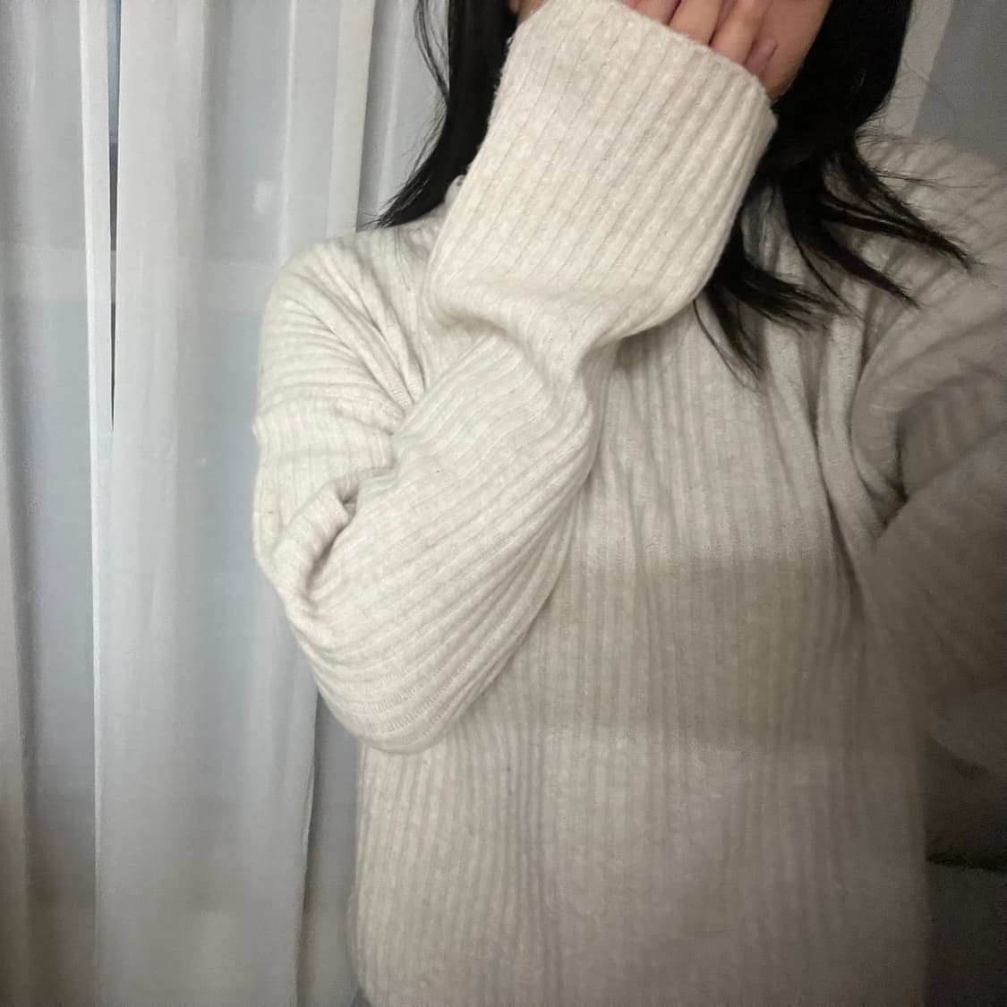 유니클로 아이보리 니트 상품이미지1