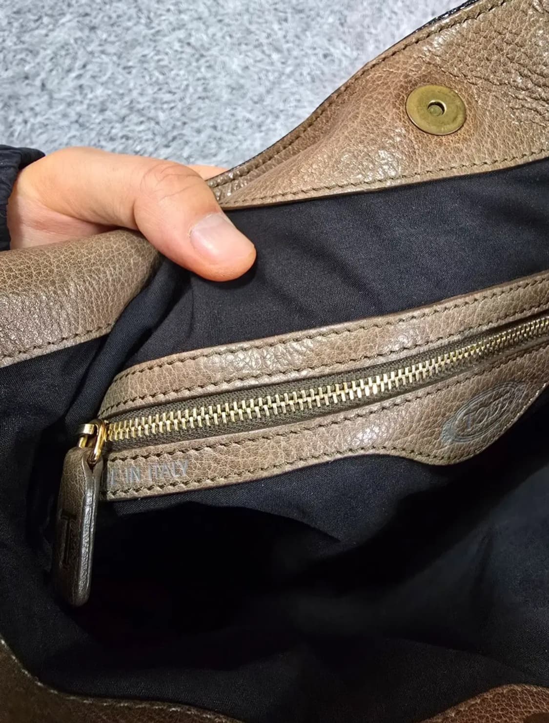 토즈 레더 숄더백 상품이미지9