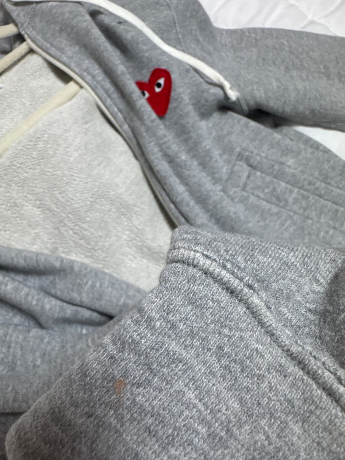 꼼데가르송 후드집업 그레이 상품이미지2