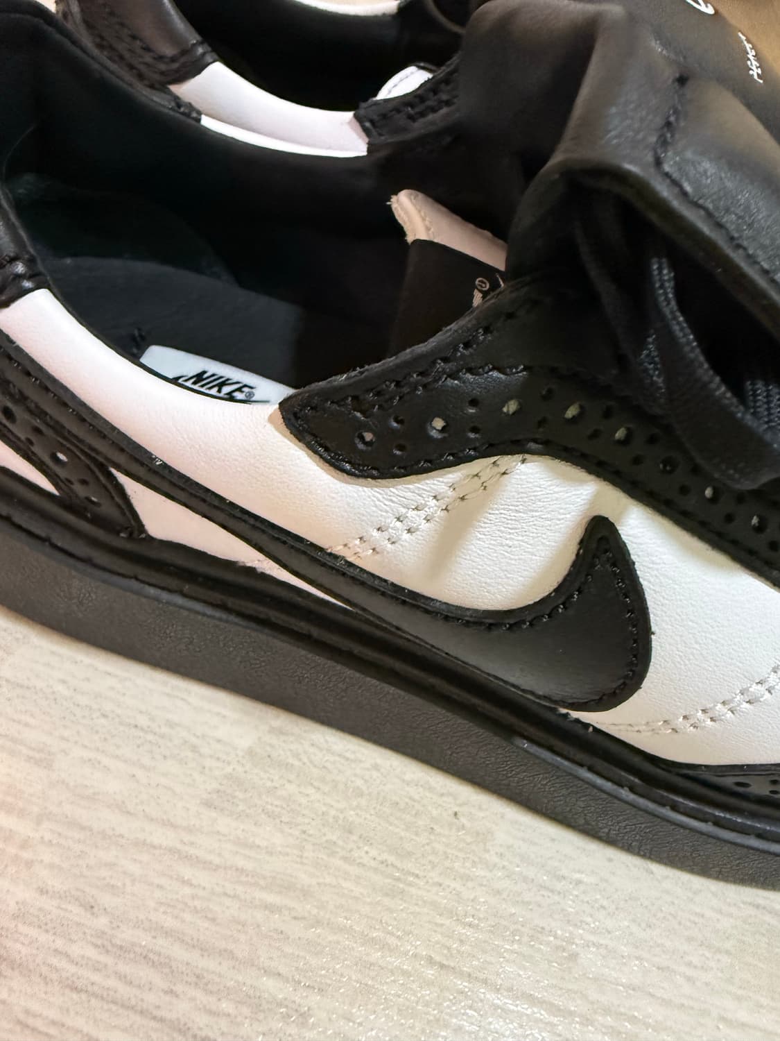 나이키 X 피마원 권도1 블랙 앤 화이트 240(5.5)새상품 풀박 상품이미지4