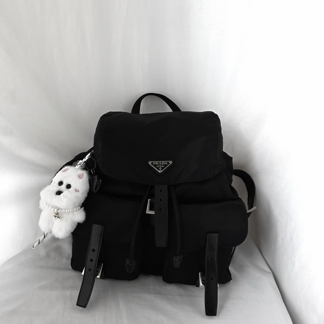 [정품 PRADA] 프라다 투포켓 나일론 빈티지백팩 상품이미지1