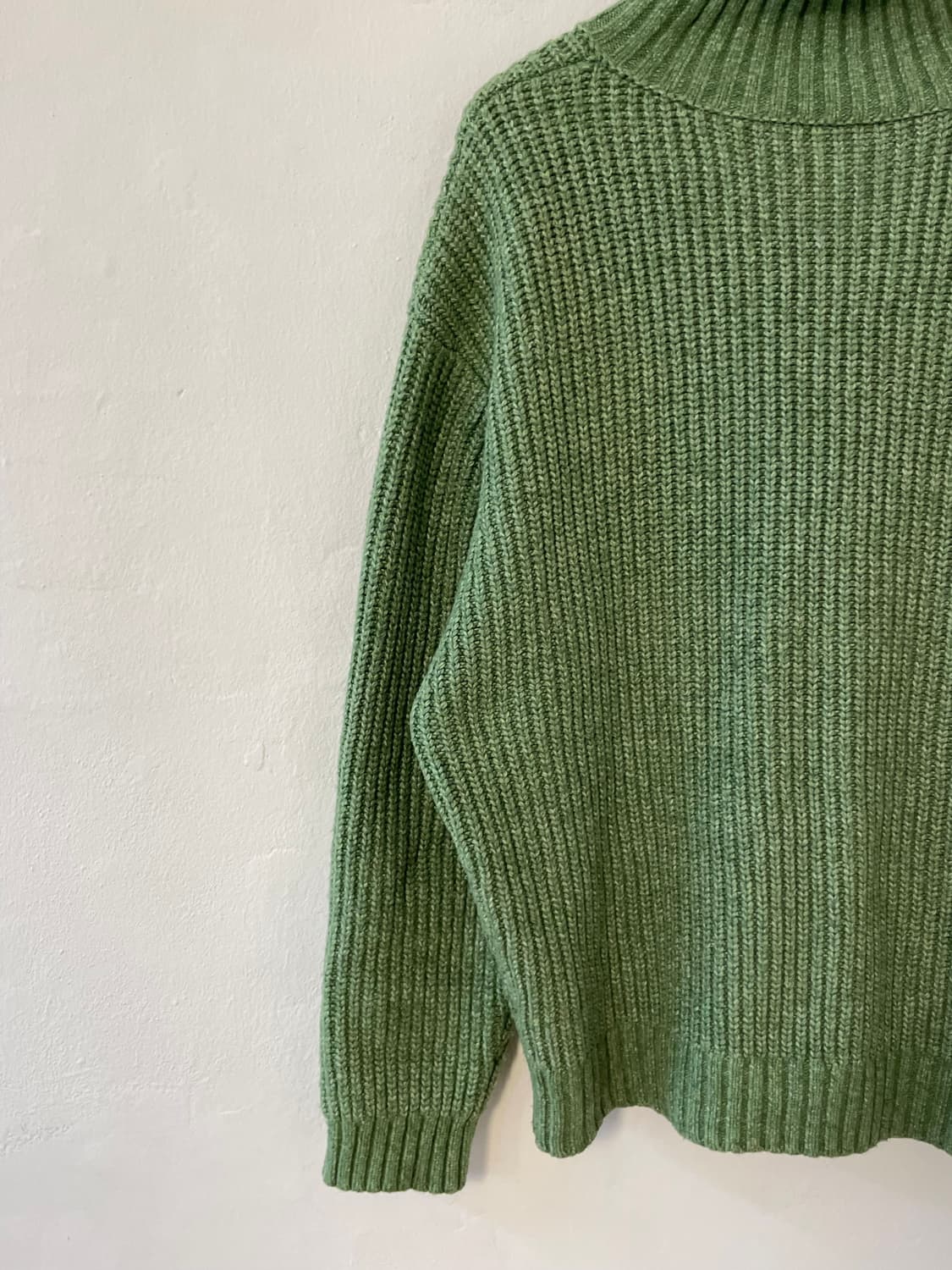 르마드 니트 집업  상품이미지8