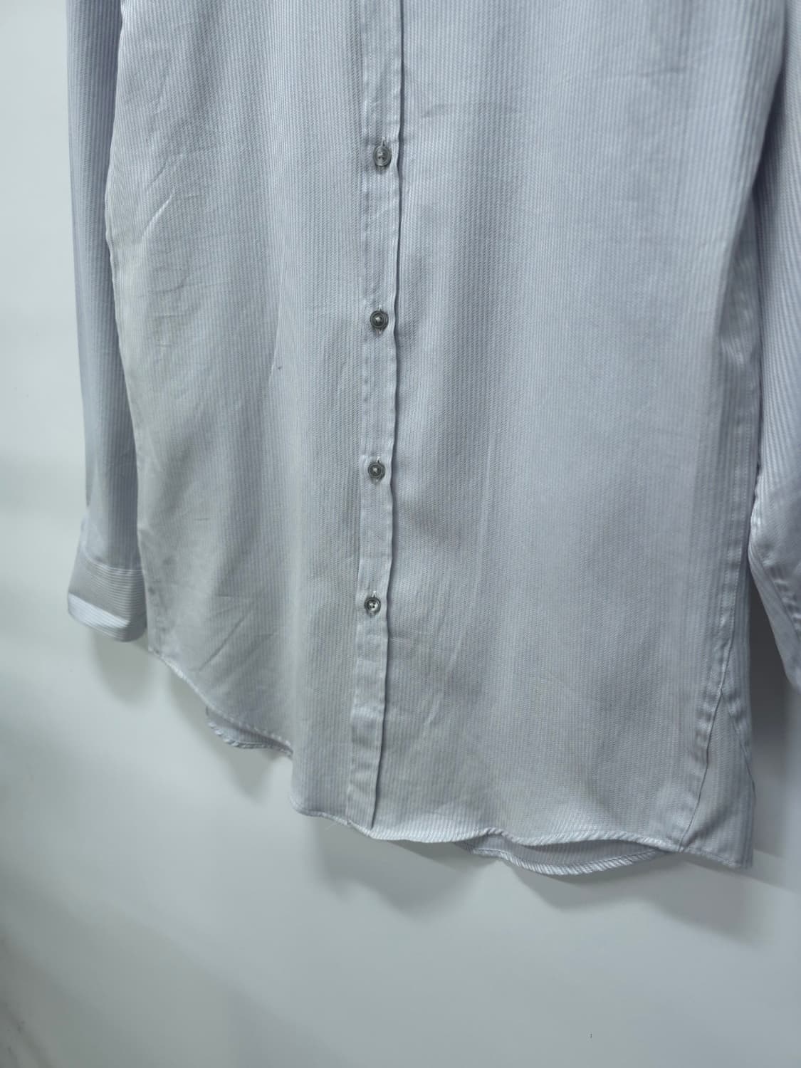 휴고보스 슬림핏 톤앤톤 스트라이프 셔츠 상품이미지5