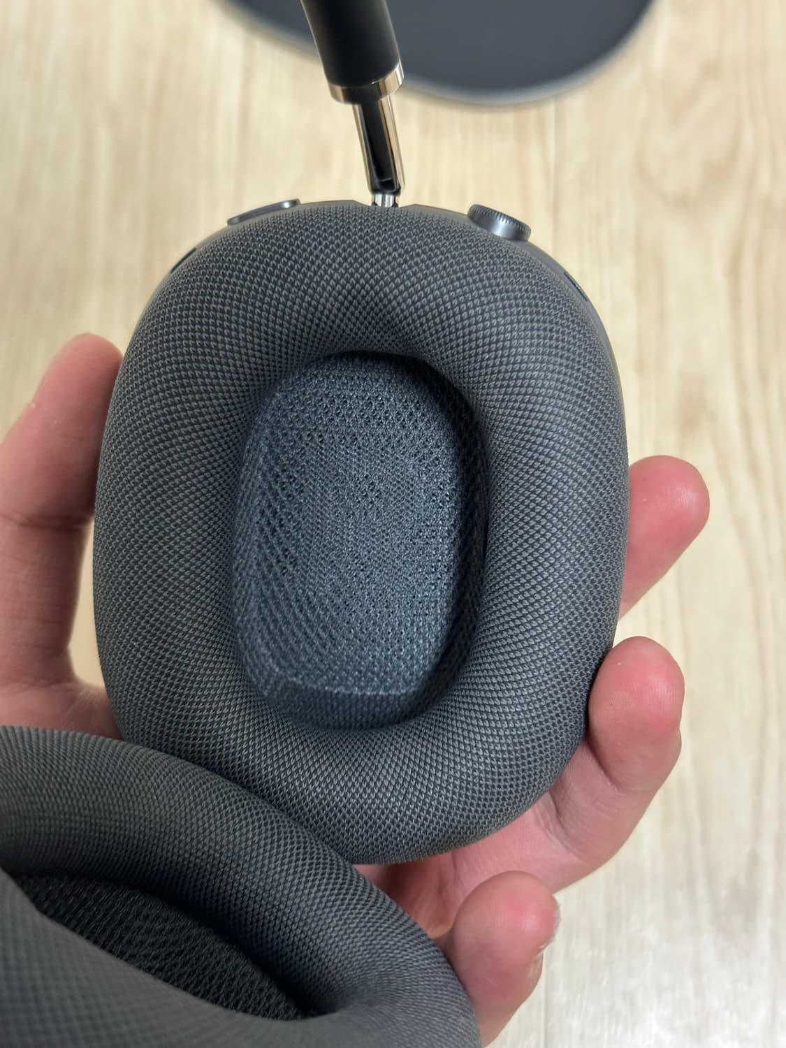 [상태 최상] 애플 에어팟 맥스 스페이스 그레이 풀박스 거치대포함 상품이미지7