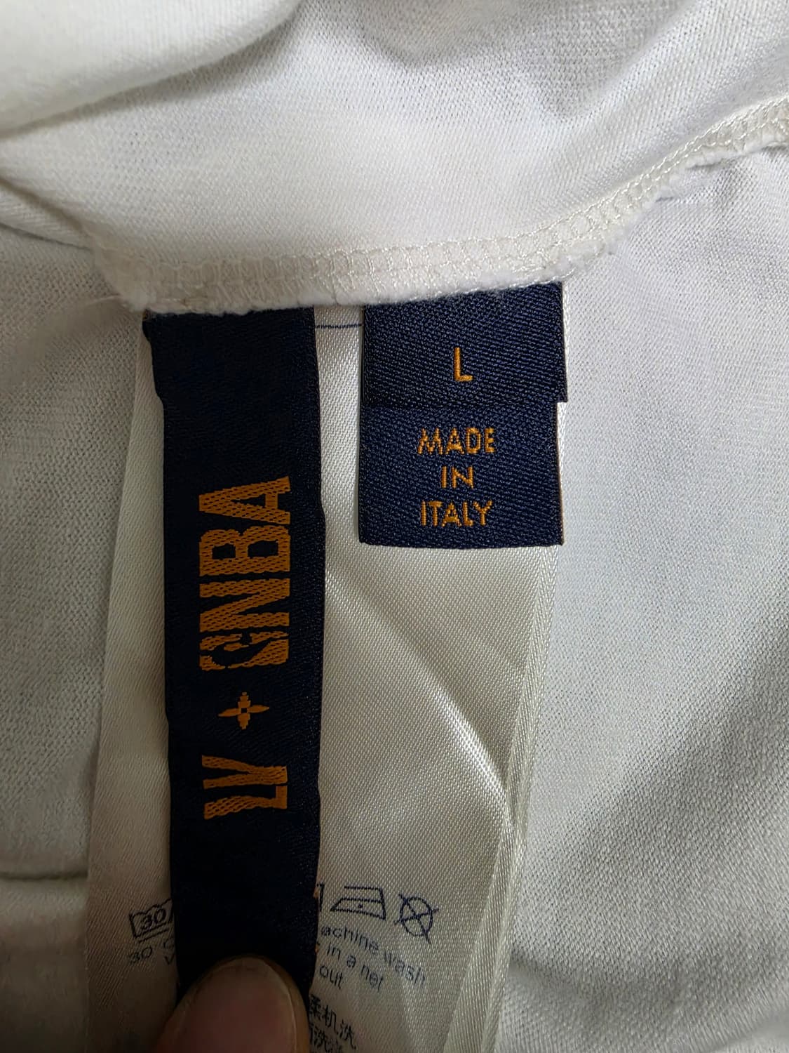 루이비통 NBA 반팔 티셔츠 화이트 L 100-105사이즈 상품이미지6