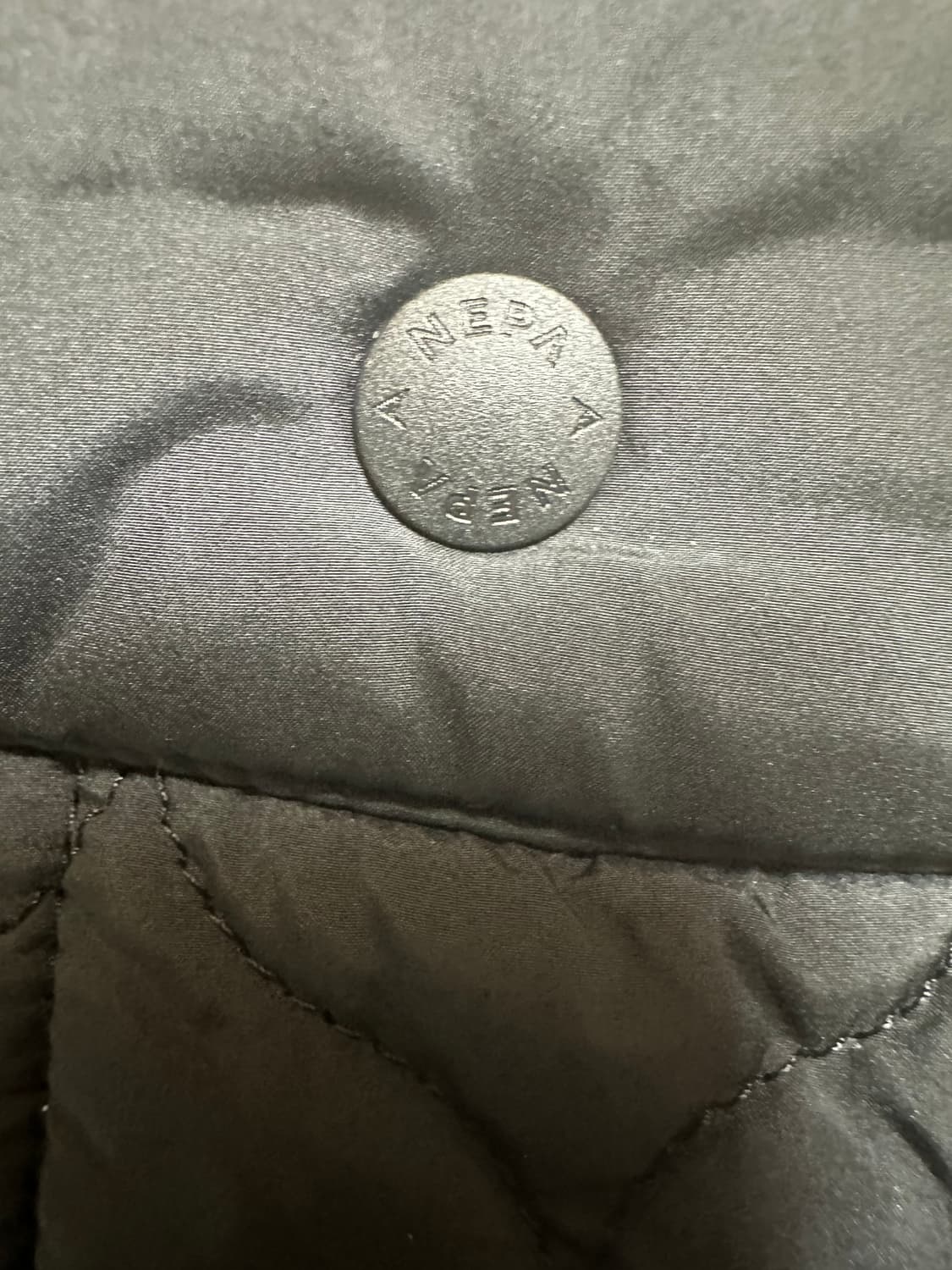 네파 퀼팅 패딩스커트 블랙 상품이미지8