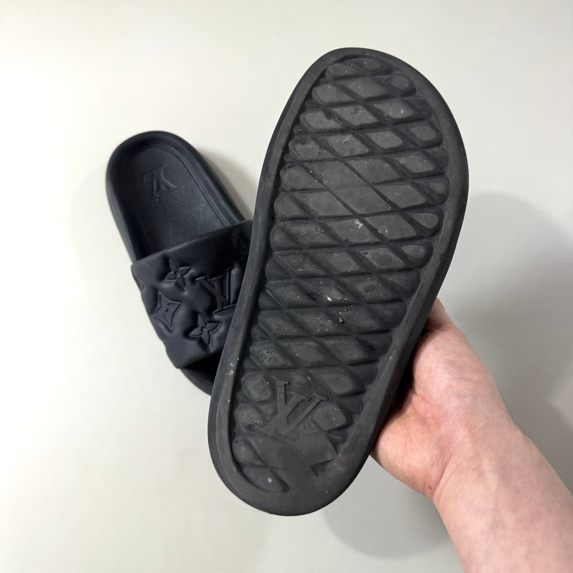 [7/당일출고]루이비통 워터프론트 슬리퍼 상품이미지10