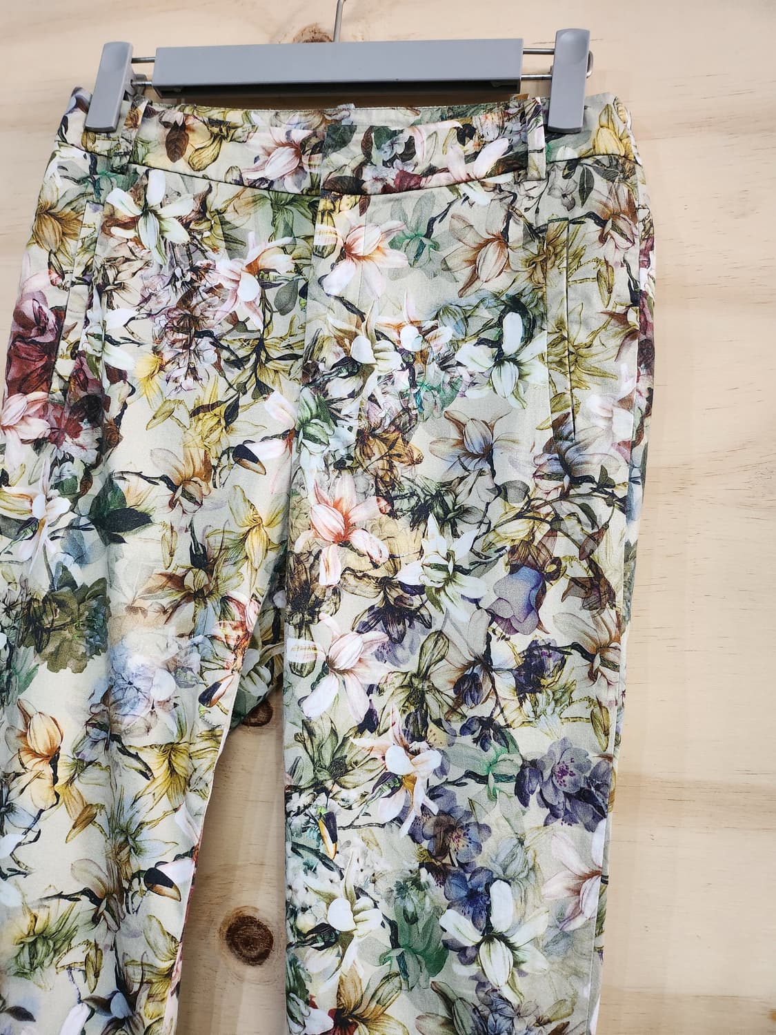 1025) 자라 ZARA 플라워프린트 바지 상품이미지3
