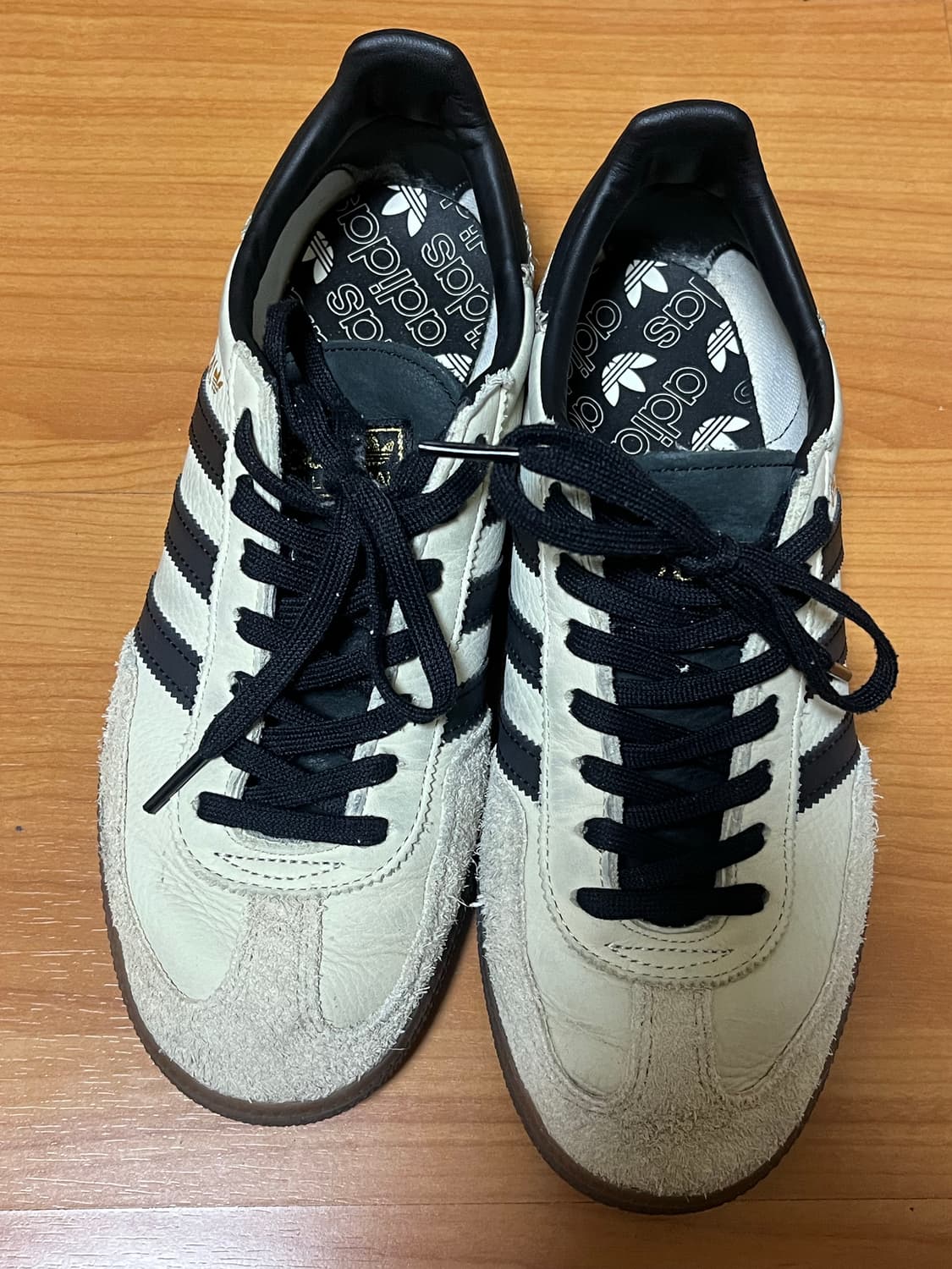 아디다스 스페지알 핸드볼 원더 화이트 코어 블랙 240 상품이미지2