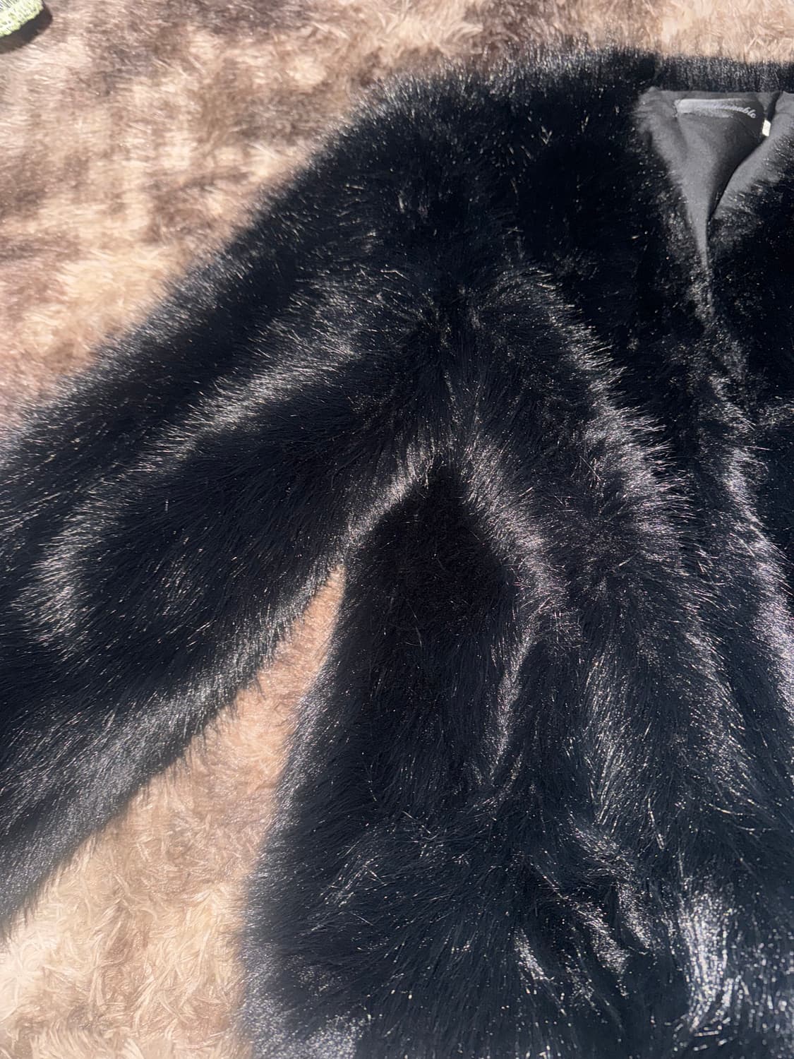 🖤 핫걸 vibe 퍼 자켓  상품이미지3