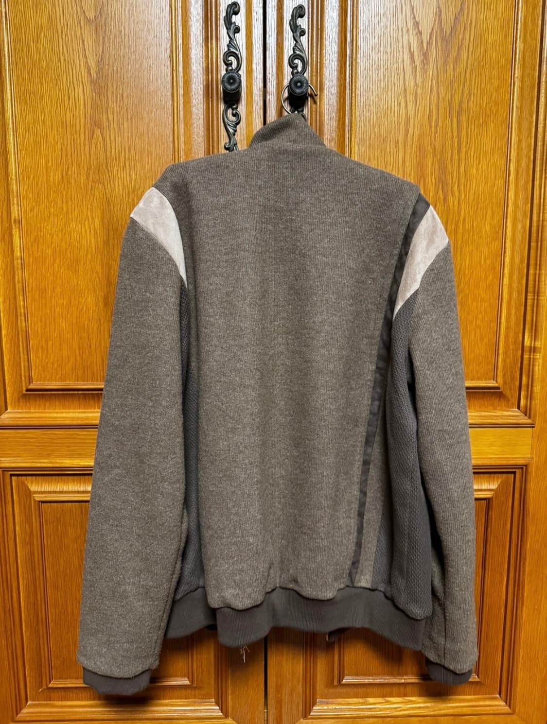 엑슬림 에피소드4 01니트 자켓 다크 브라운 - 에센스 한정 상품이미지2