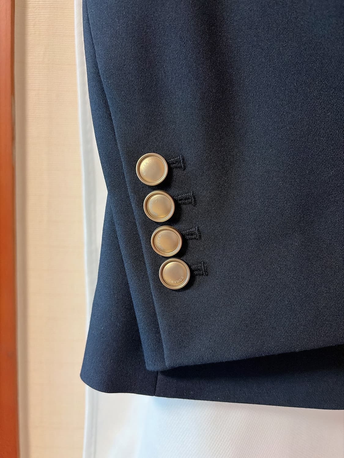 노앙 NOHANT 싱글 브레스트 자켓 네이비 M 판매합니다 ! 상품이미지3