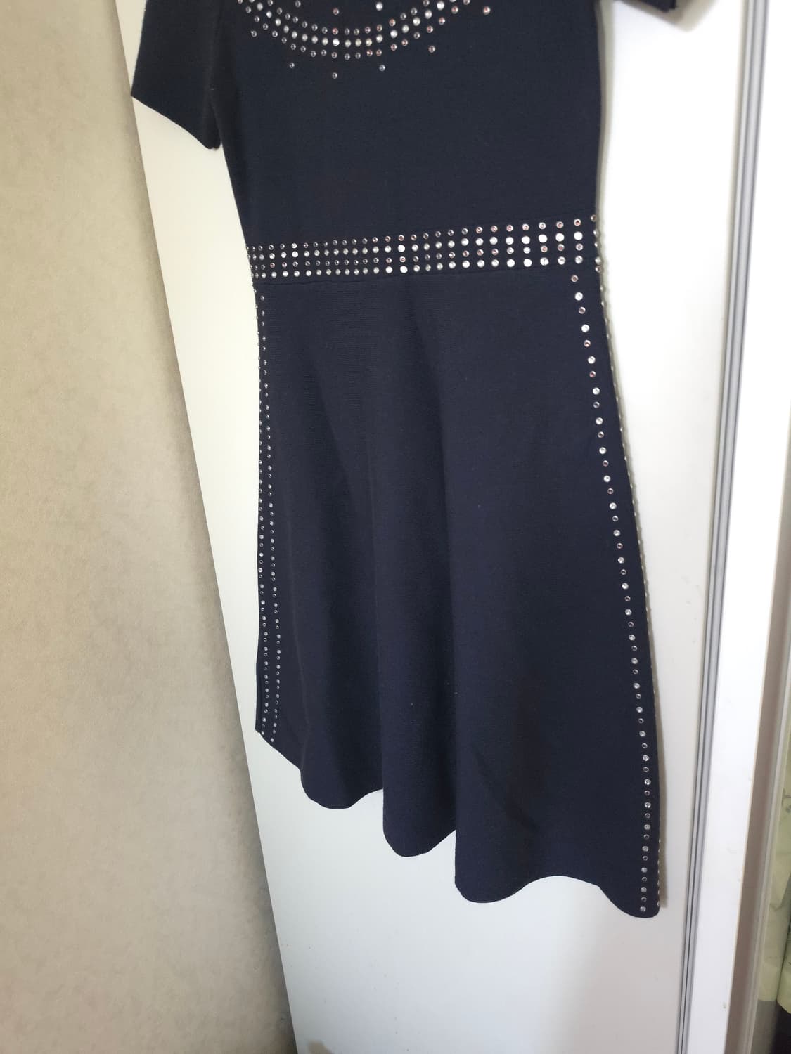 산드로 스터드 니트원피스 상품이미지6