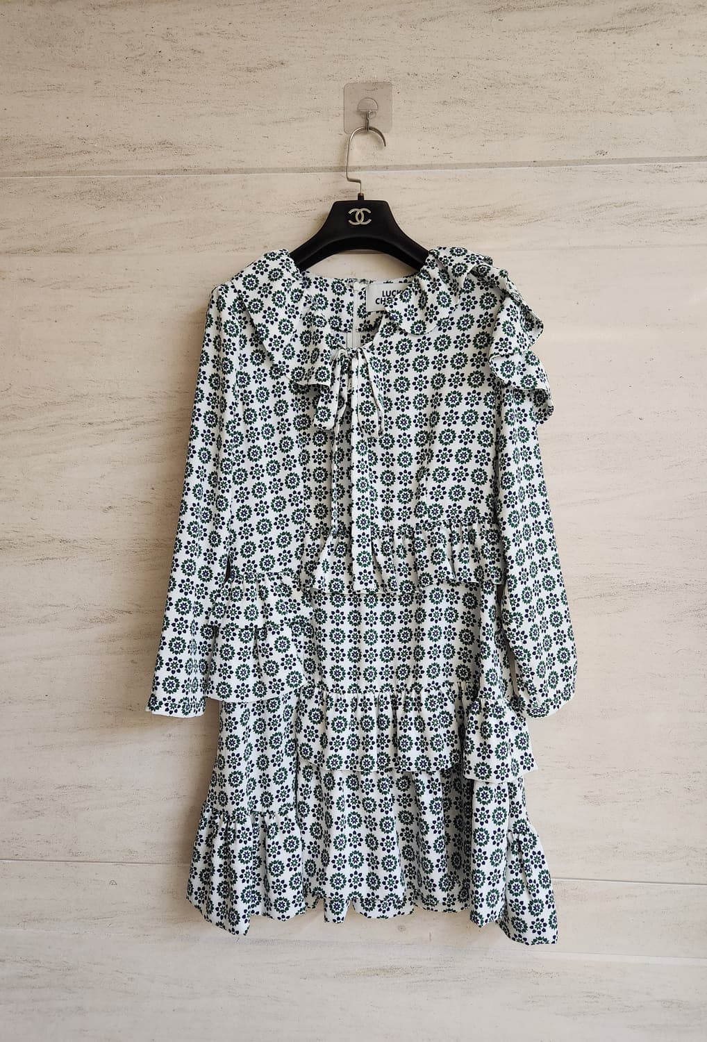 럭키슈에뜨 러플 미니원피스 36사이즈 상품이미지8