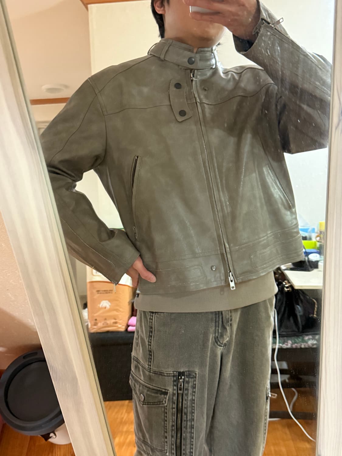 알렌느 - 벨티드 3D 레더 바이커 자켓 (그레이쉬 베이지/1) 상품이미지7