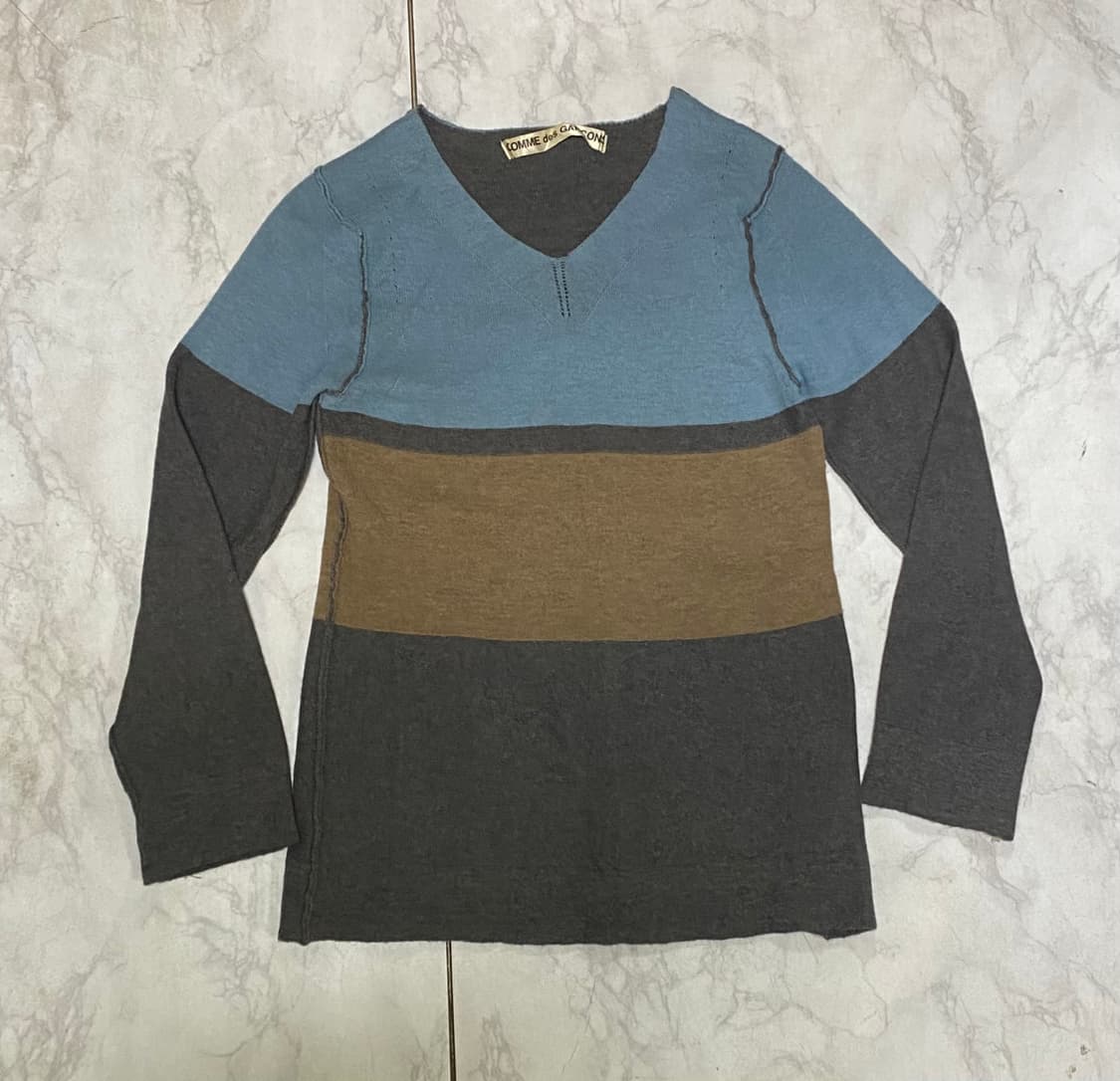 CDG 꼼데가르송 여성 니트 여성 95 시이즈 상품이미지1