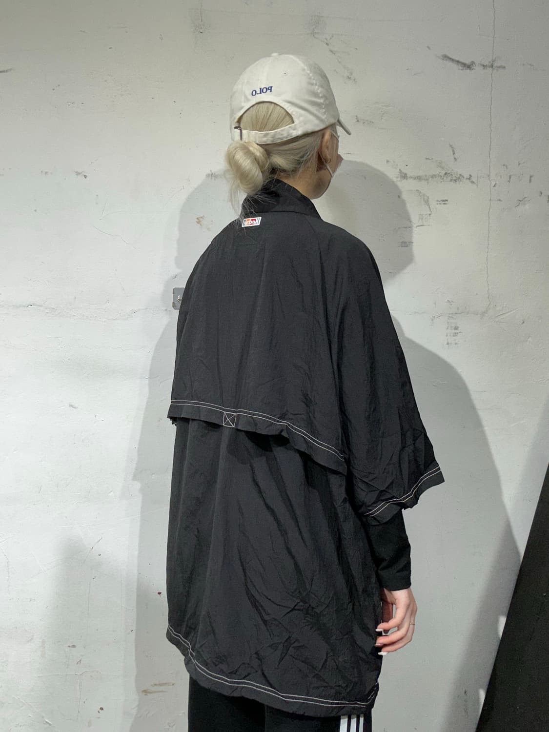 코닥 블랙 오버핏 운동복 반팔 바람막이 아노락 자켓 2XL 상품이미지3