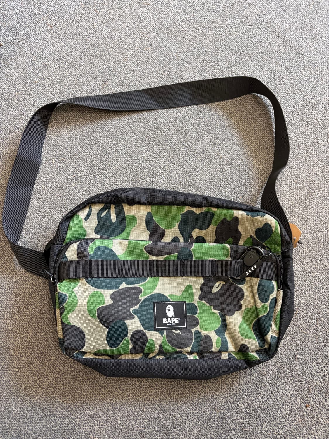 베이프 잡지 부록 가방 상품이미지1