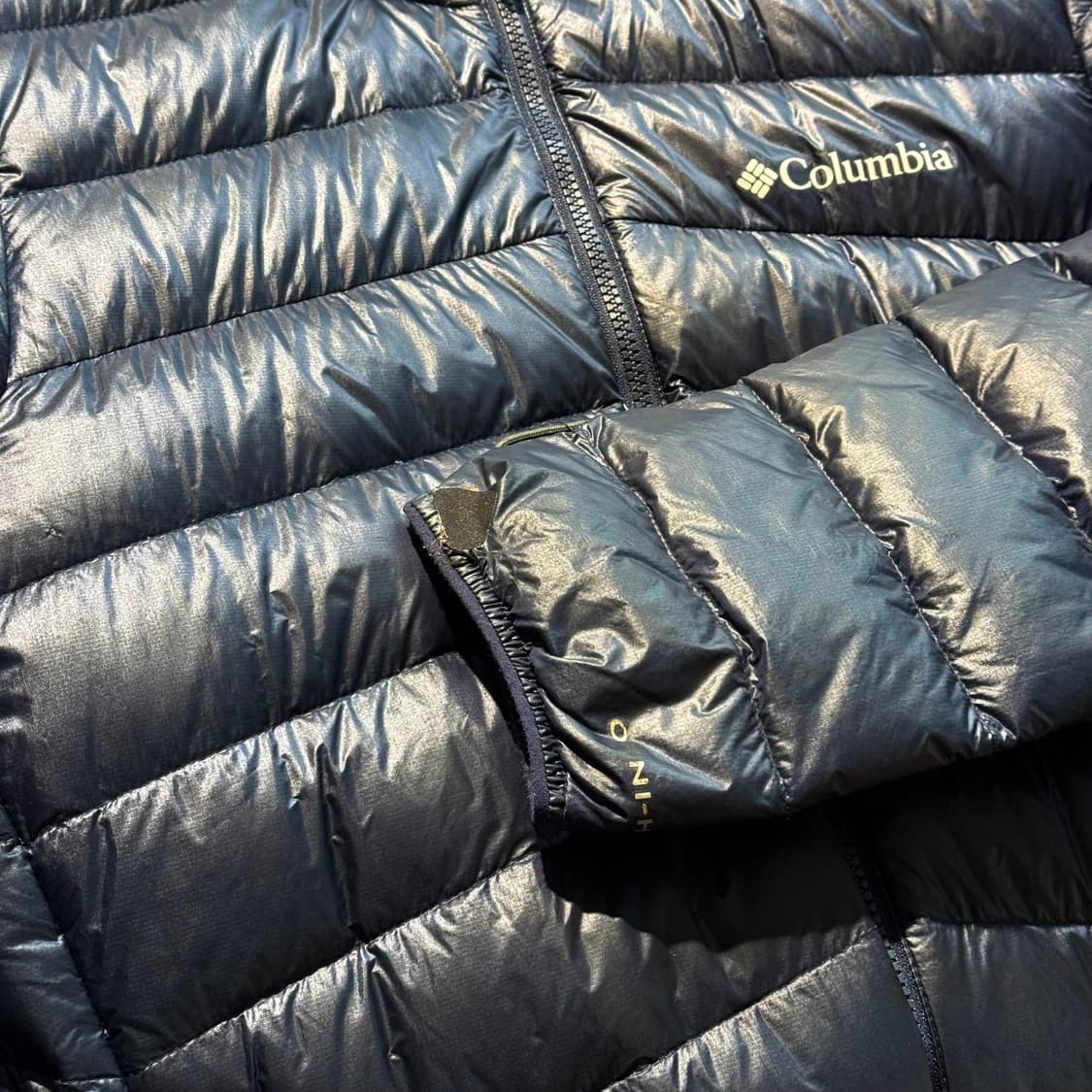 컬럼비아 경량패딩 옴니히트 (L) 네이비 상품이미지9