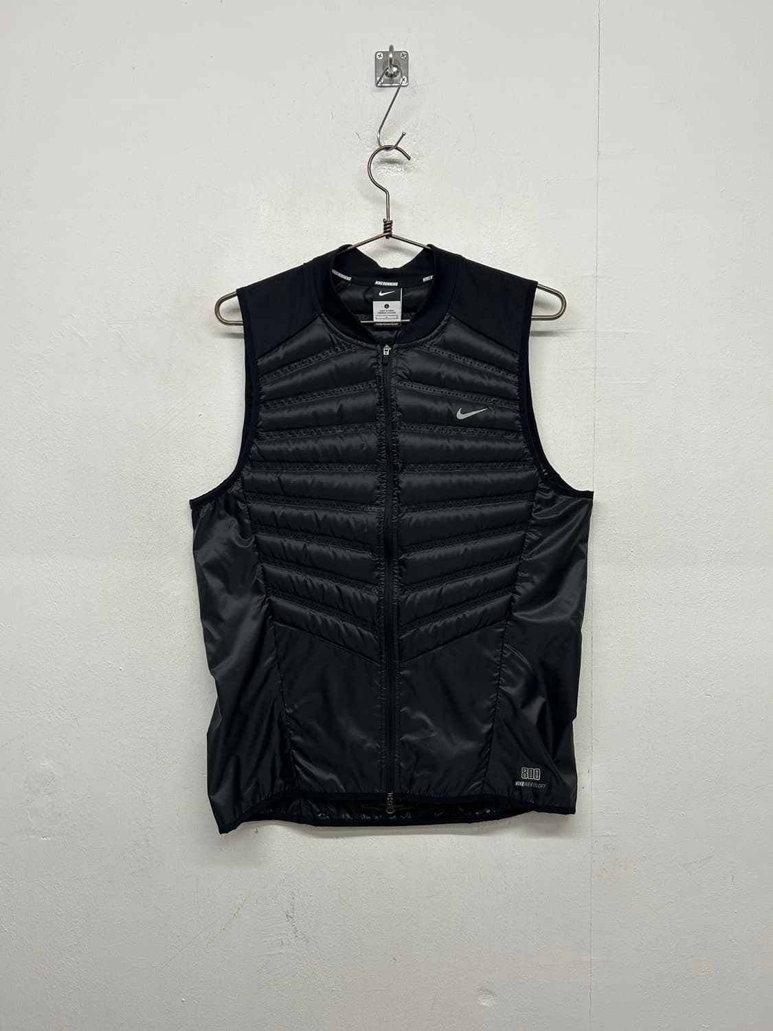 나이키 에어로 로프트 경량 러닝 베스트 상품이미지1