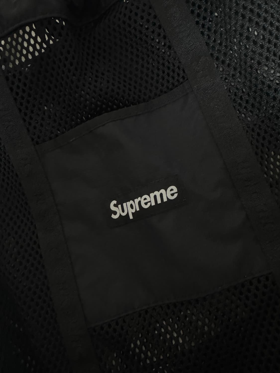 슈프림 25SS 매쉬 토트백 (블랙) 상품이미지3