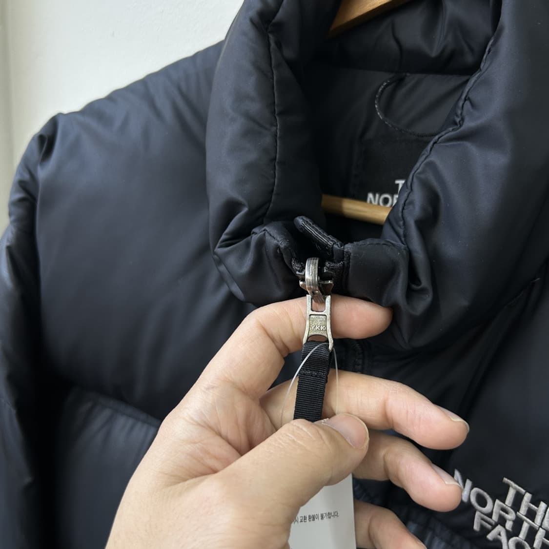 15707 - 노스페이스 700 눕시 블랙 패딩 상품이미지3