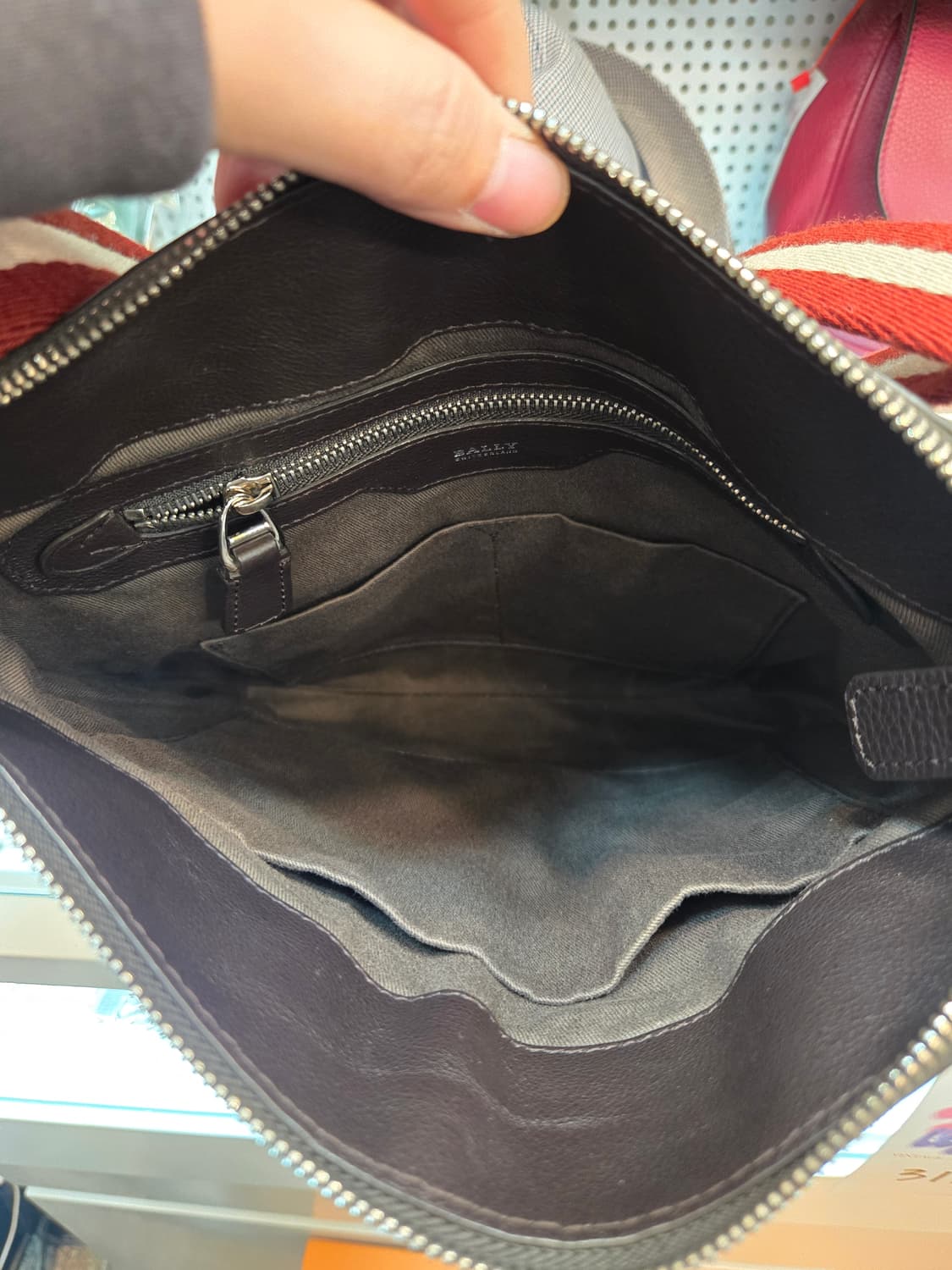 발리(BALLY)  트레인스포팅 가죽 메신저백/크로스백 상품이미지5