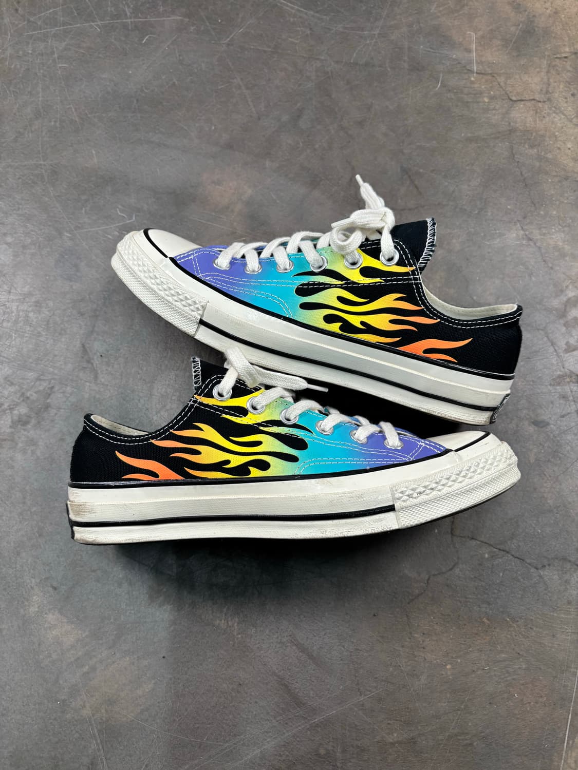 컨버스 척 70 플레임 스니커즈 상품이미지2