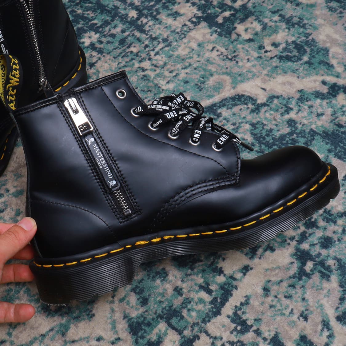 Dr. Martens 닥터마틴 마스터마인드 101 6홀 부츠 정품 상품이미지3